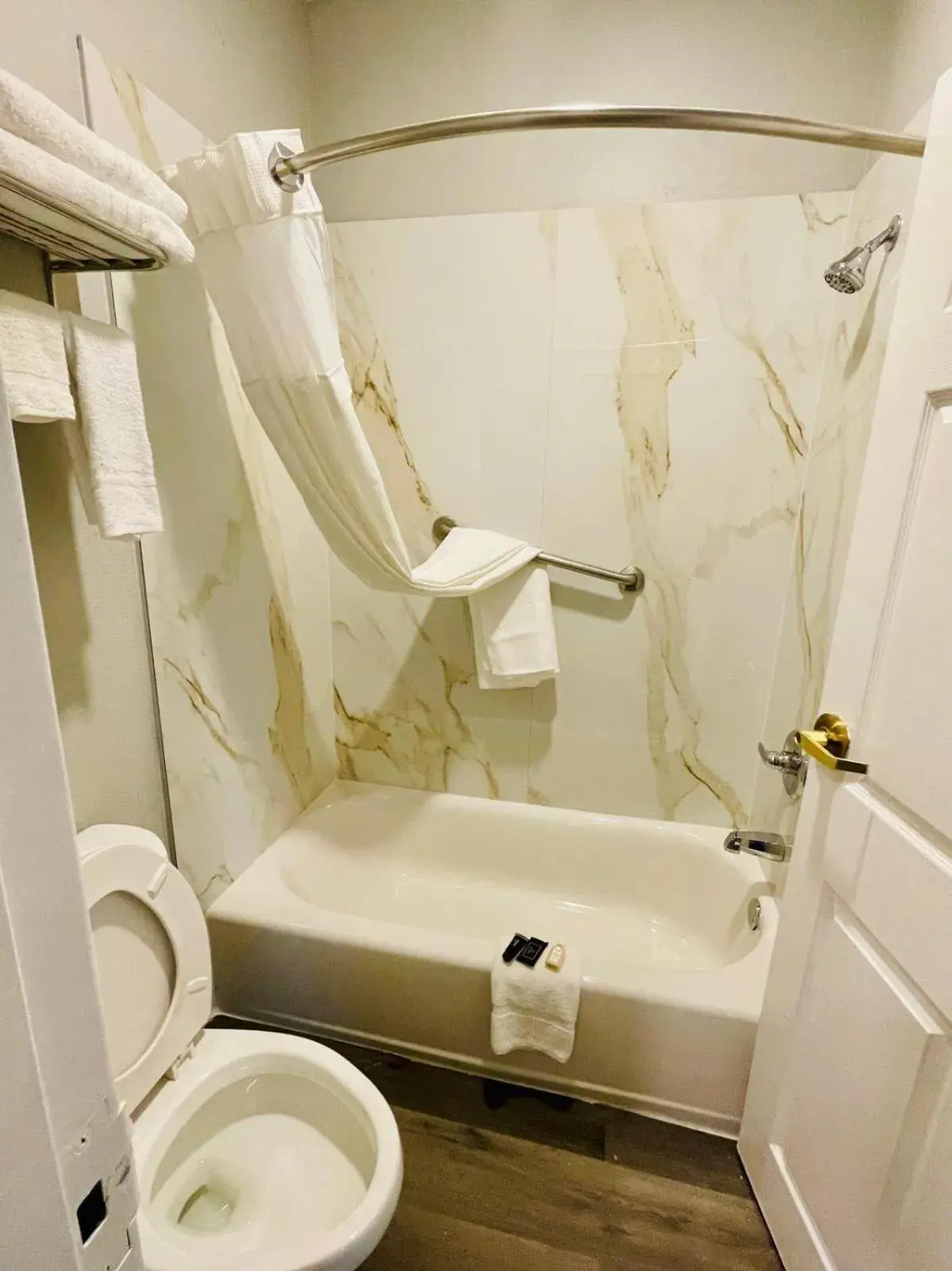 Bedroom in Americas Best Value Inn La Porte Bedroom in Americas Best Value Inn La Porte