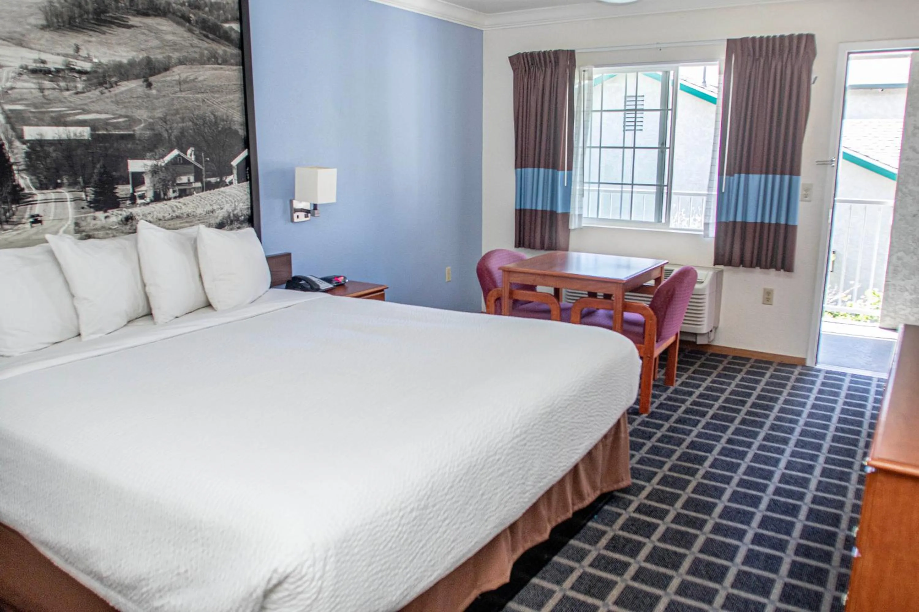 Bed in Super 8 by Wyndham Willits