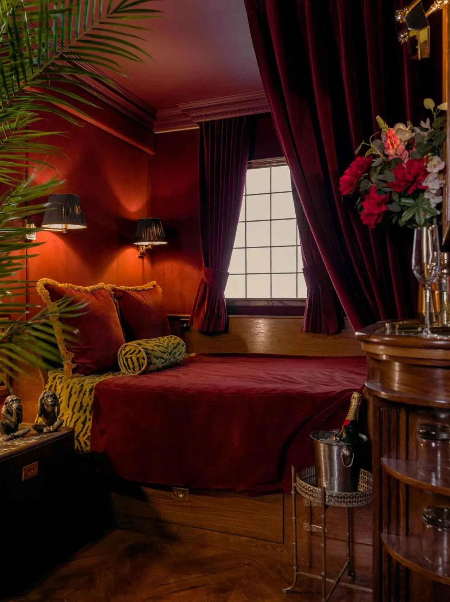 House of Gods Royal Mile House of Gods Royal Mile