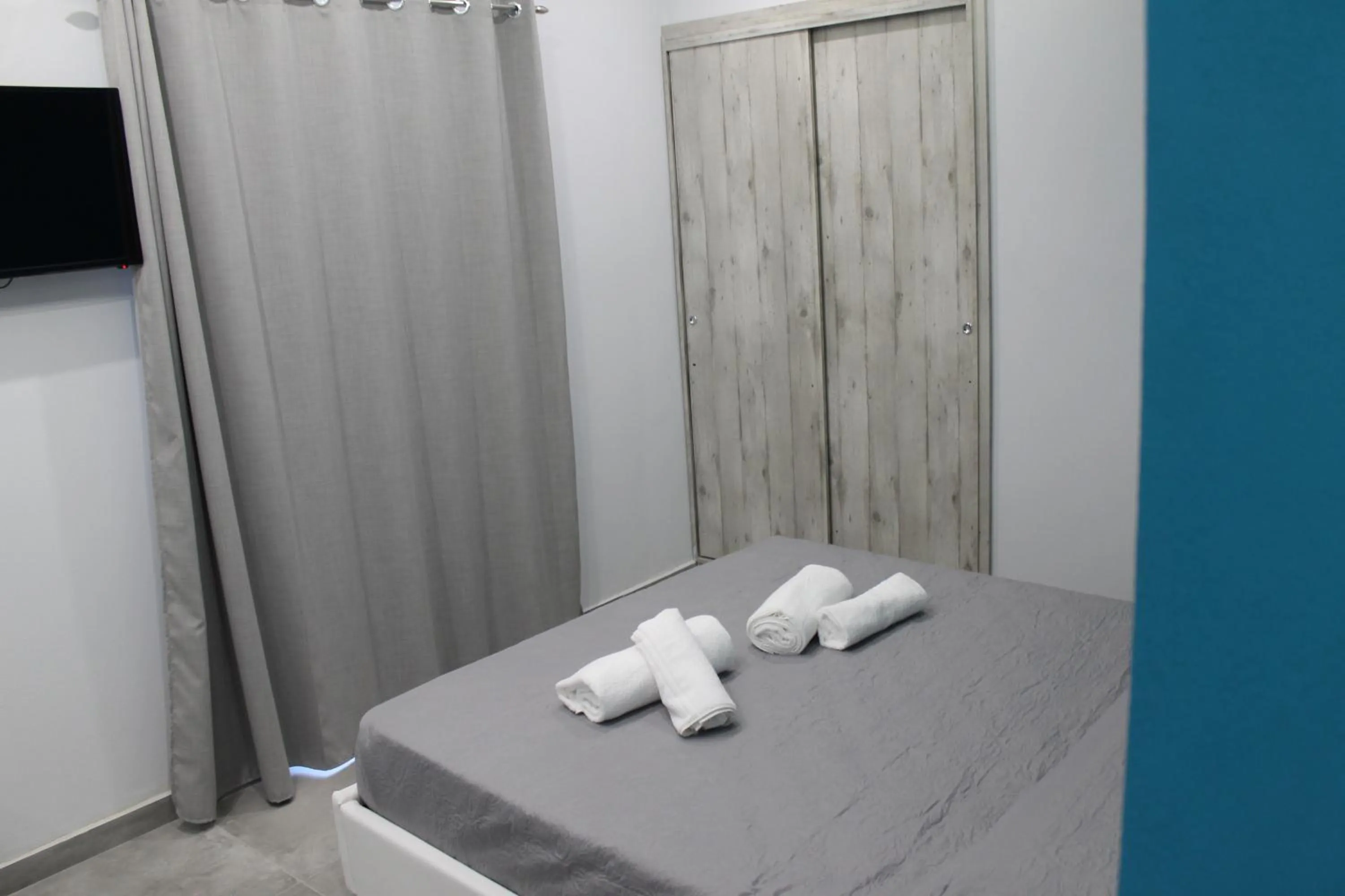 Bed in Olive Luxury Rooms