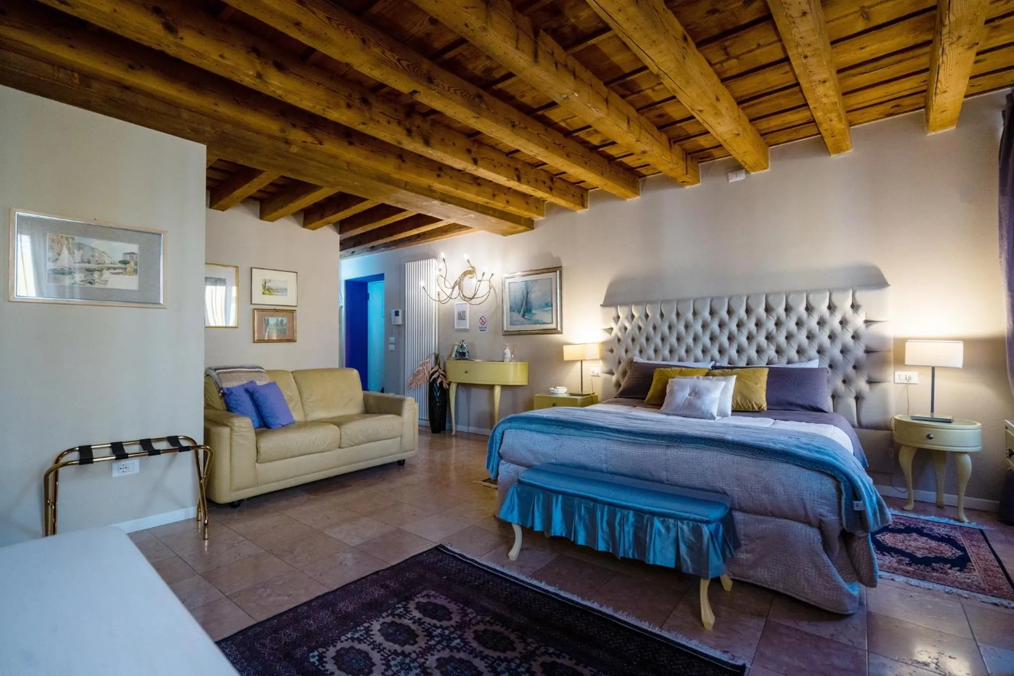 Photo of the whole room, Bed in Mazzini Suite