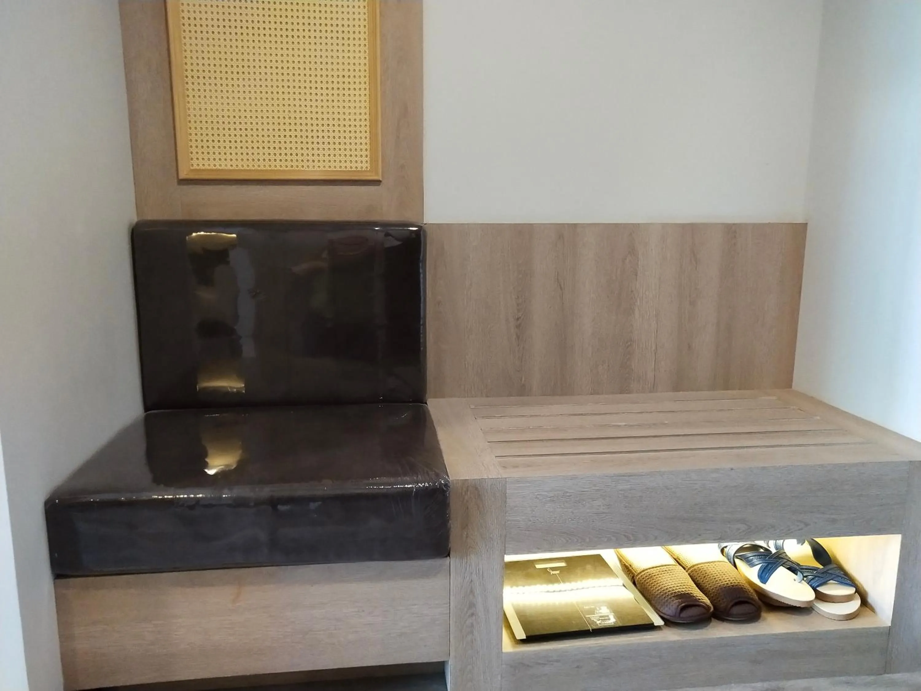 Decorative detail in Hotel De Sripoom