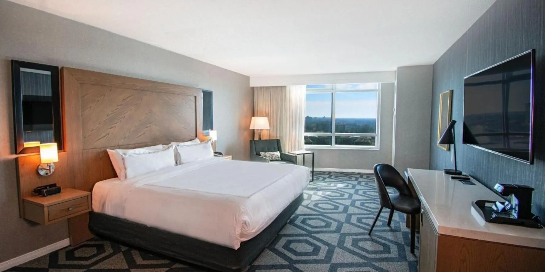 Bedroom, Bed in Caesars Windsor, A Caesars Destination