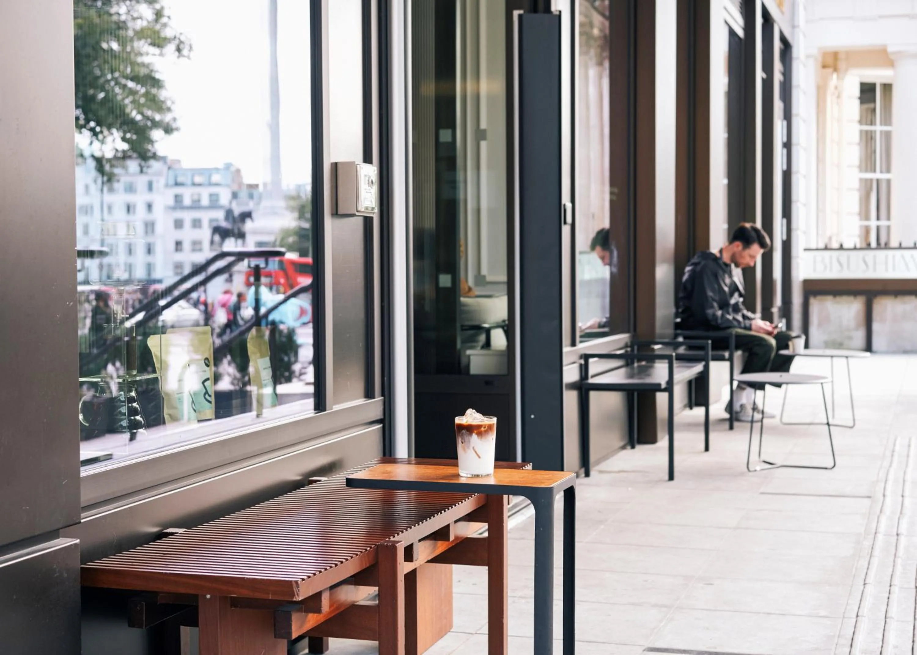 Restaurant/places to eat in Page8, Page Hotels