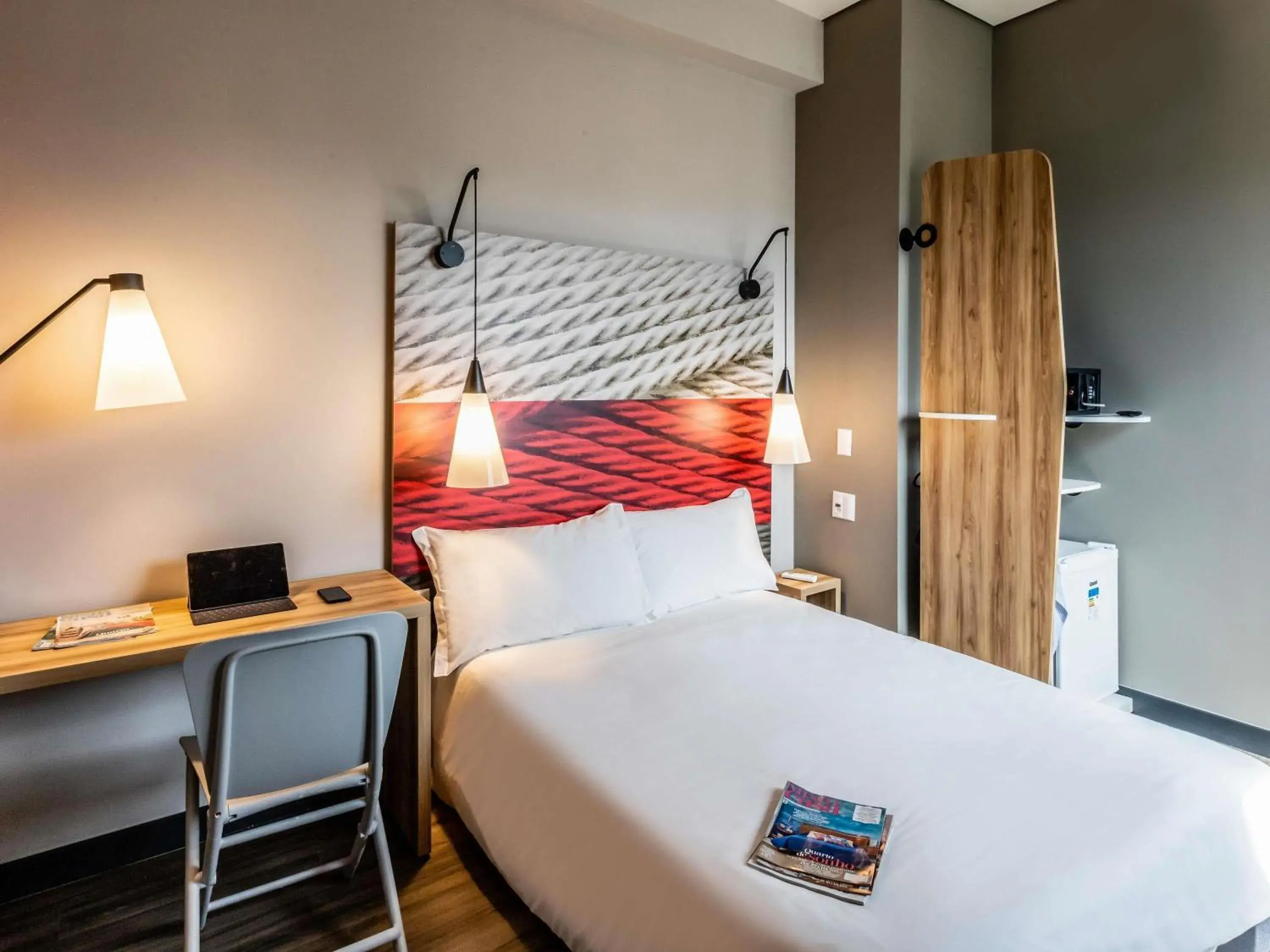 Bedroom, Bed in ibis Palmas Avenida JK Bedroom, Bed in ibis Palmas Avenida JK