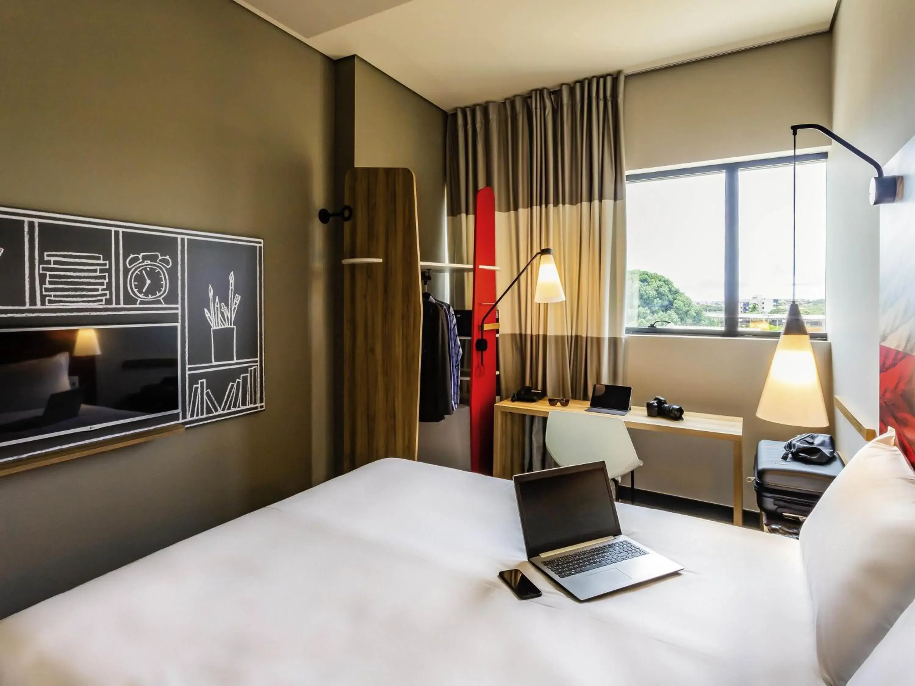 Bedroom, Bed in ibis Palmas Avenida JK Bedroom, Bed in ibis Palmas Avenida JK