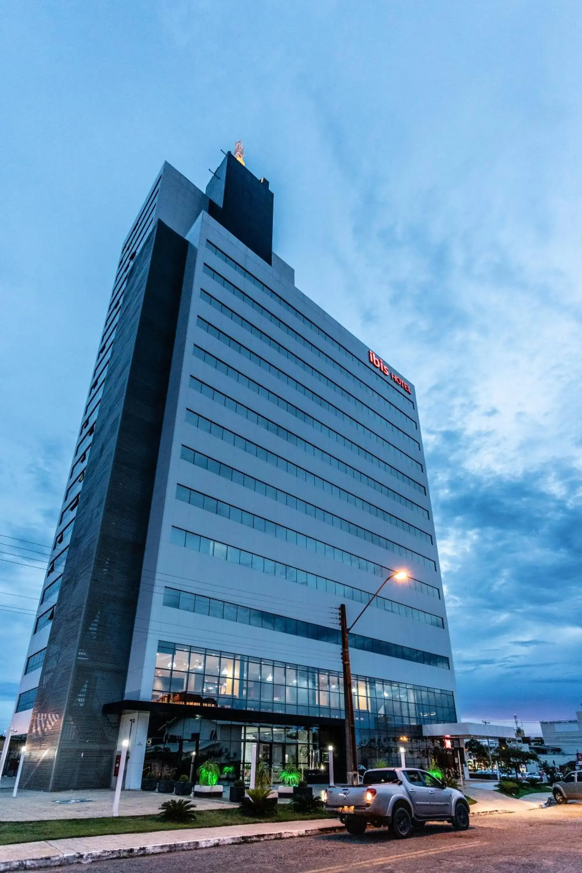 Property building in ibis Palmas Avenida JK Property building in ibis Palmas Avenida JK