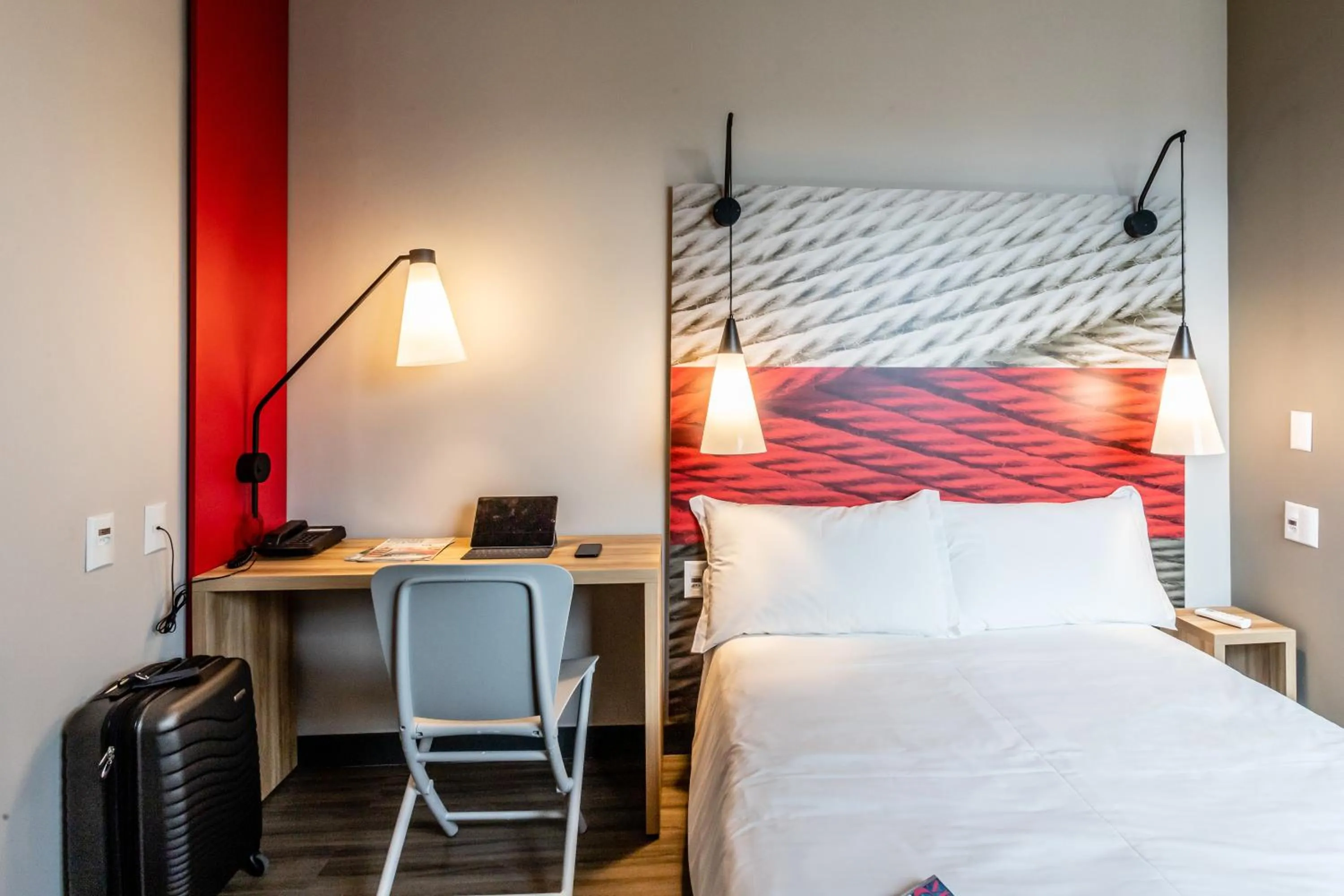 Bed in ibis Palmas Avenida JK