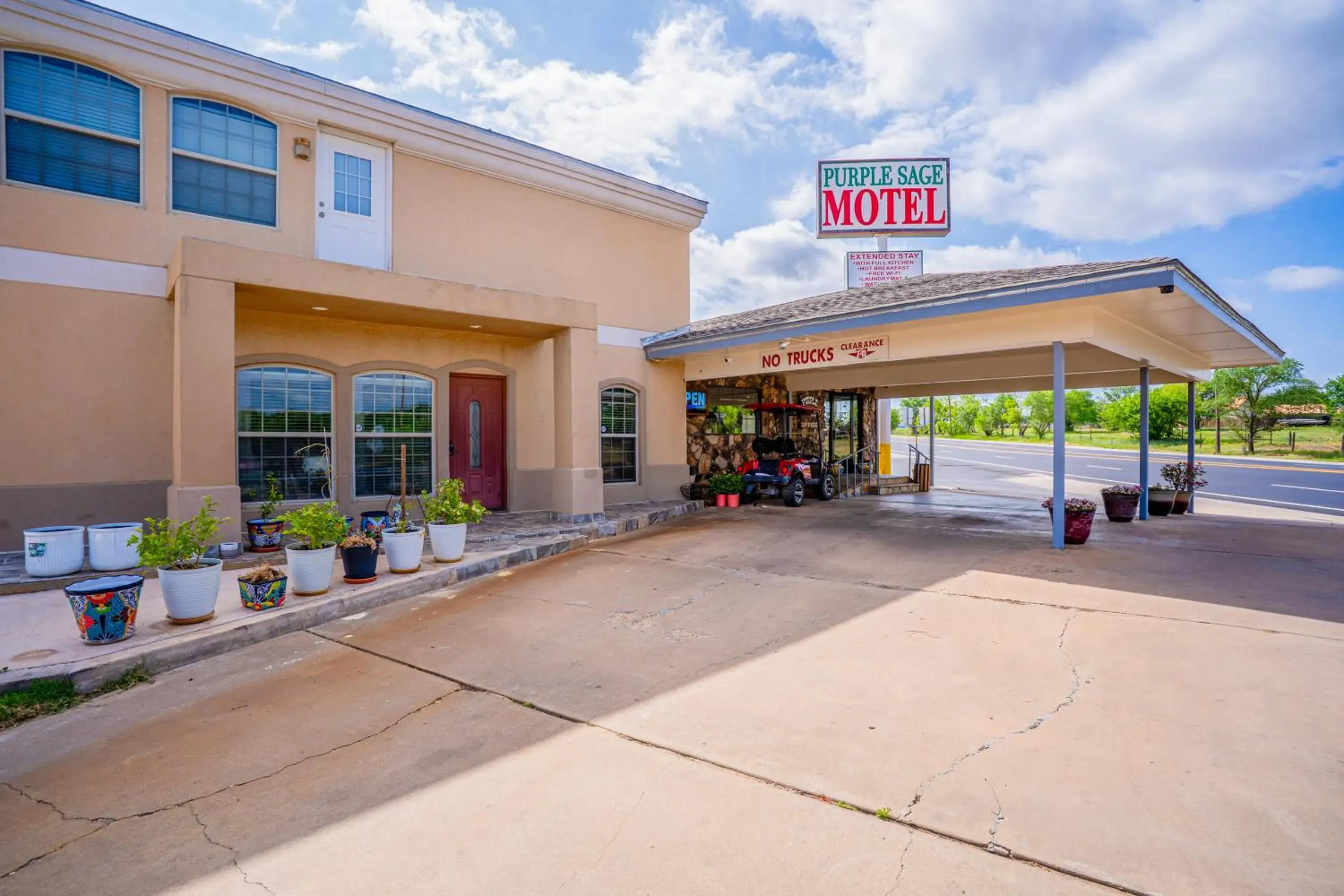 Facade/entrance in Purple Sage By OYO Snyder TX Facade/entrance in Purple Sage By OYO Snyder TX