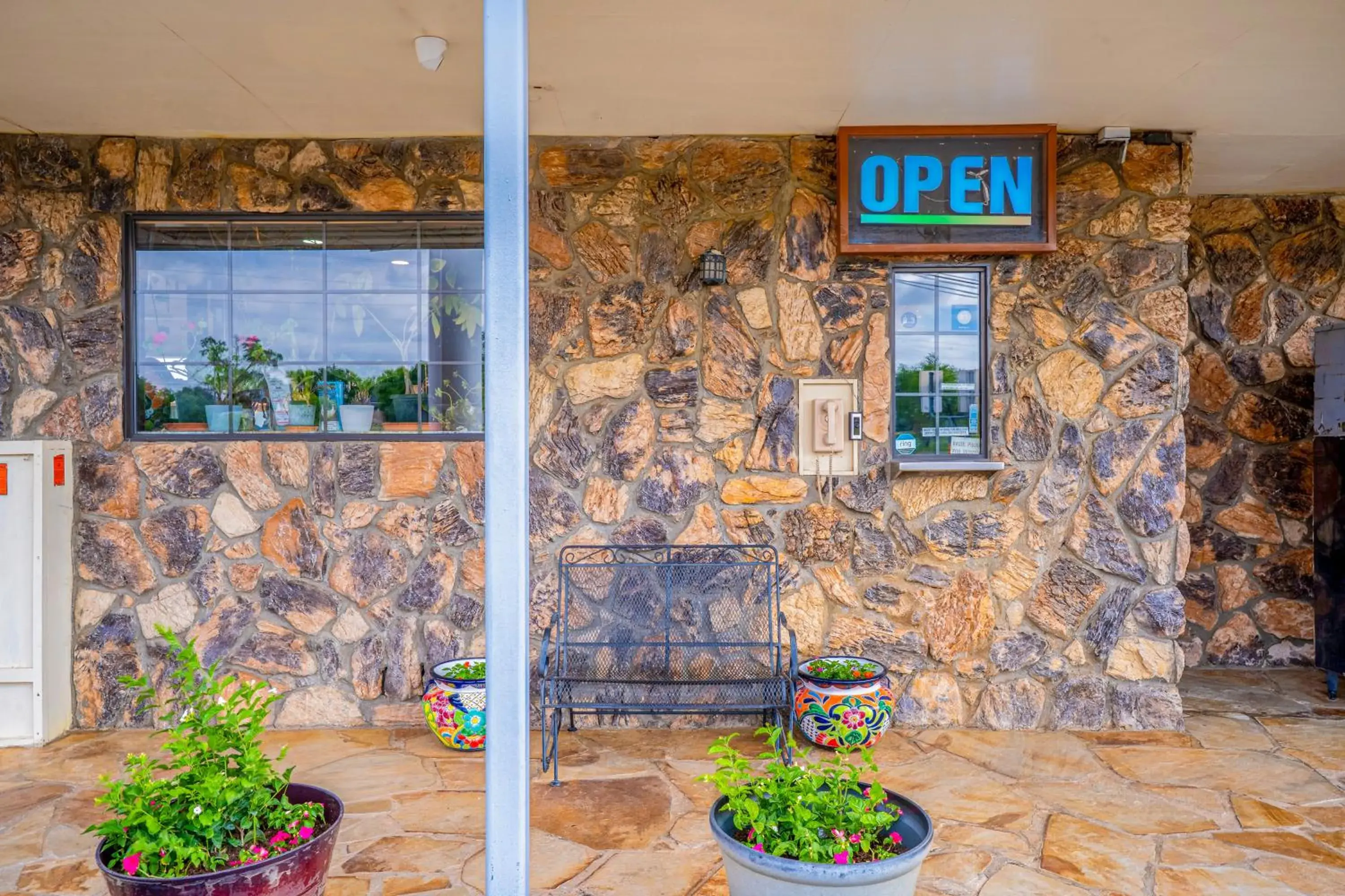 Property building in Purple Sage By OYO Snyder TX Property building in Purple Sage By OYO Snyder TX