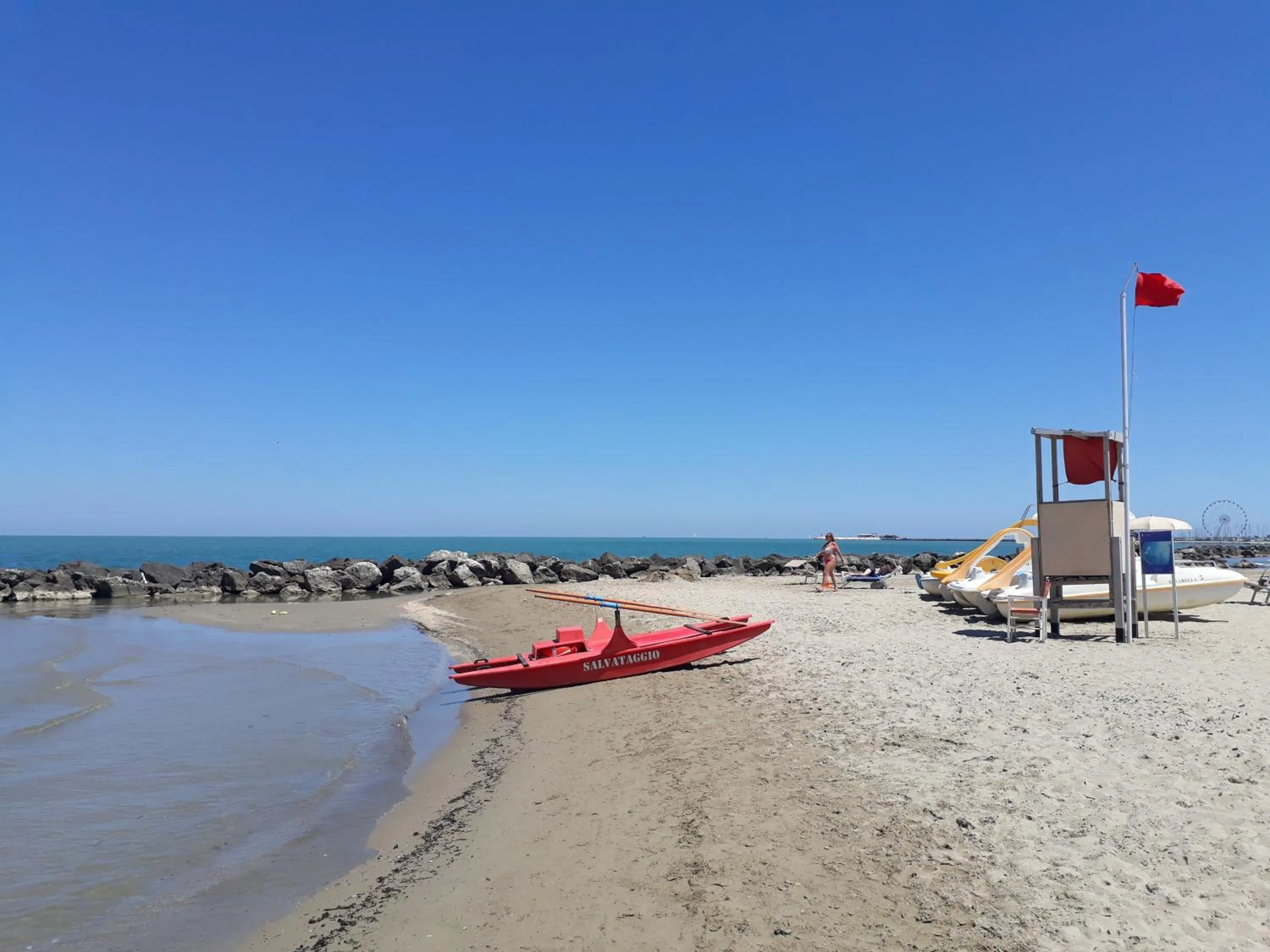 Beach in Hotel Del Vecchio