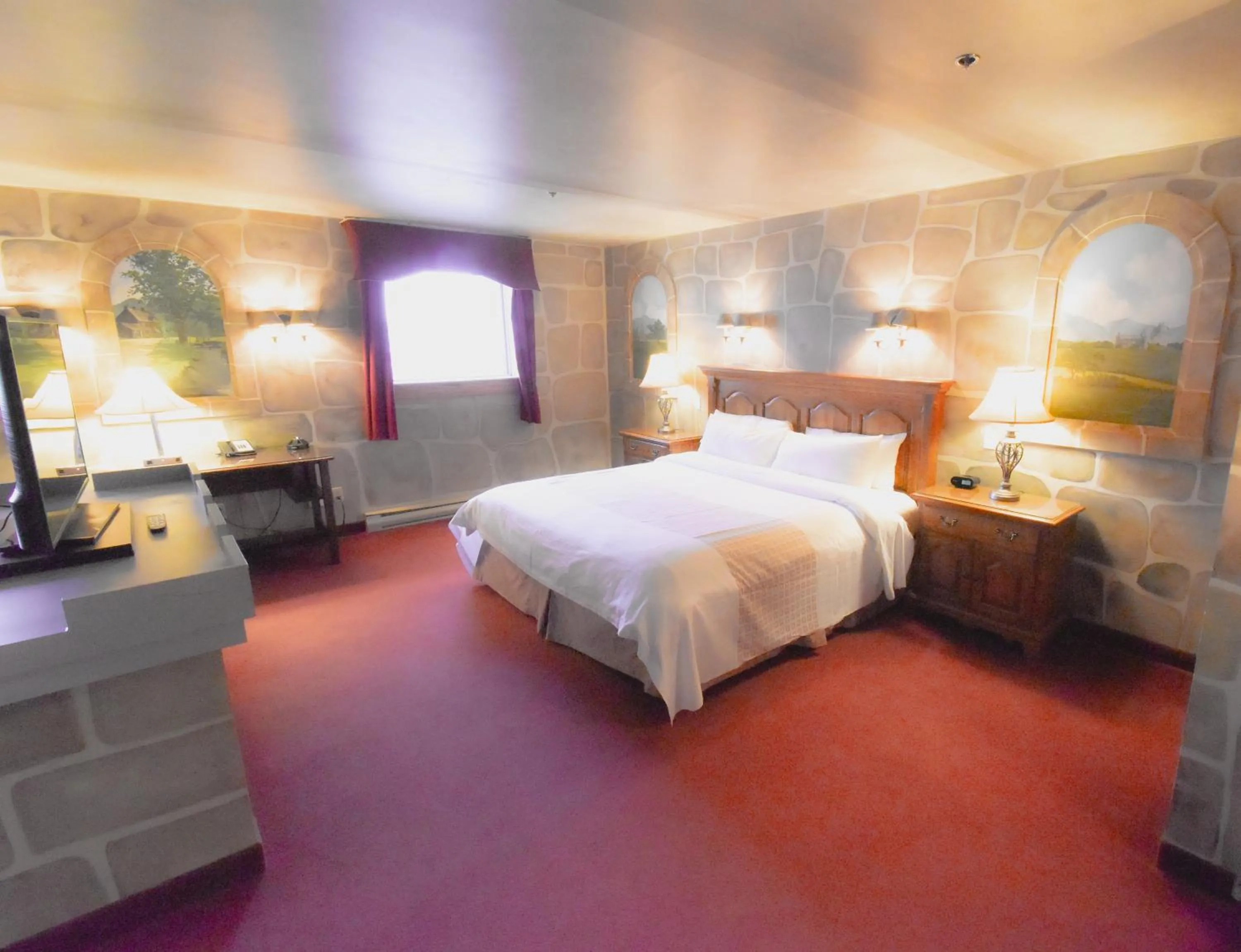 Bed in Canad Inns Destination Centre Fort Garry