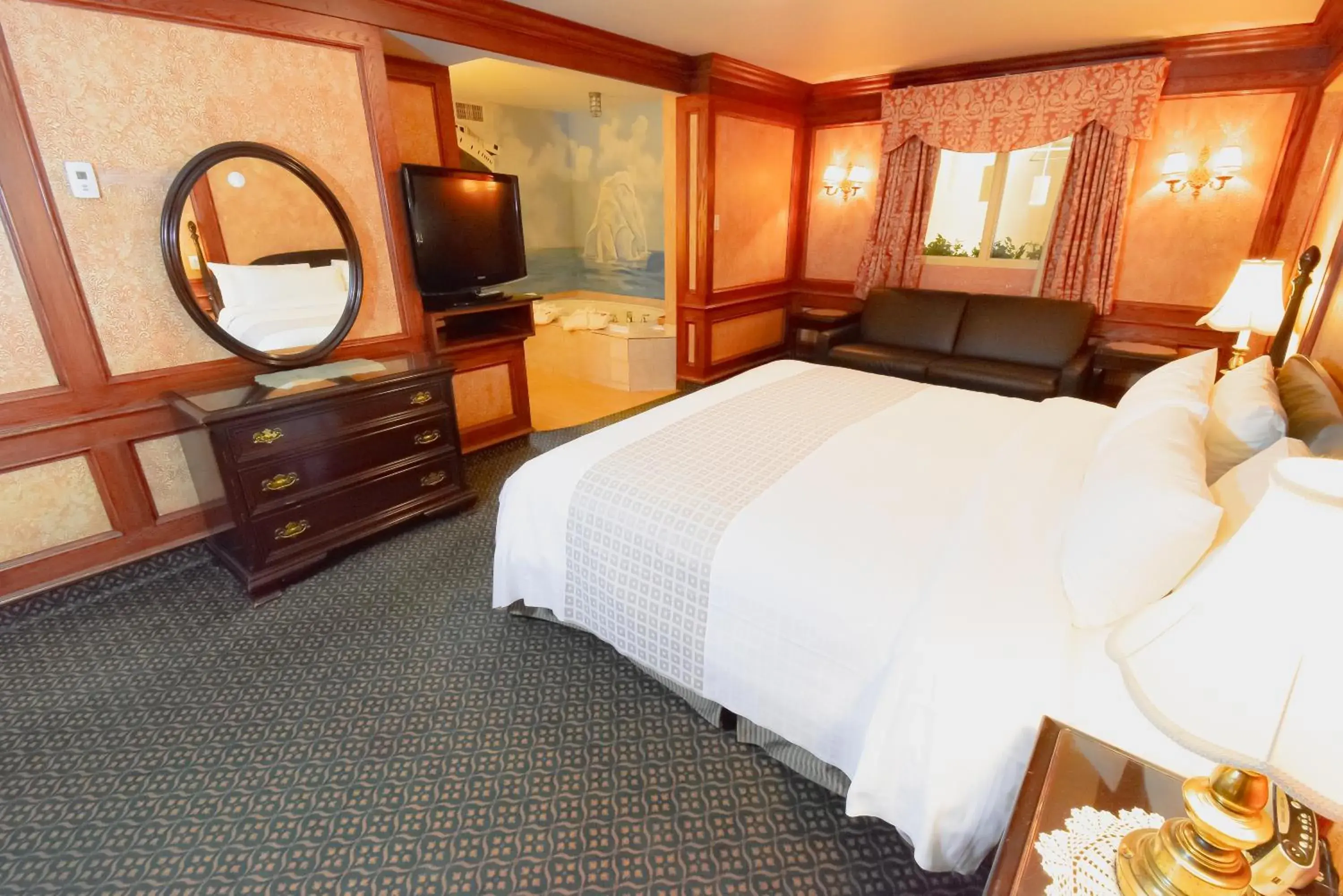 Deluxe Family Suite in Canad Inns Destination Centre Fort Garry Deluxe Family Suite in Canad Inns Destination Centre Fort Garry