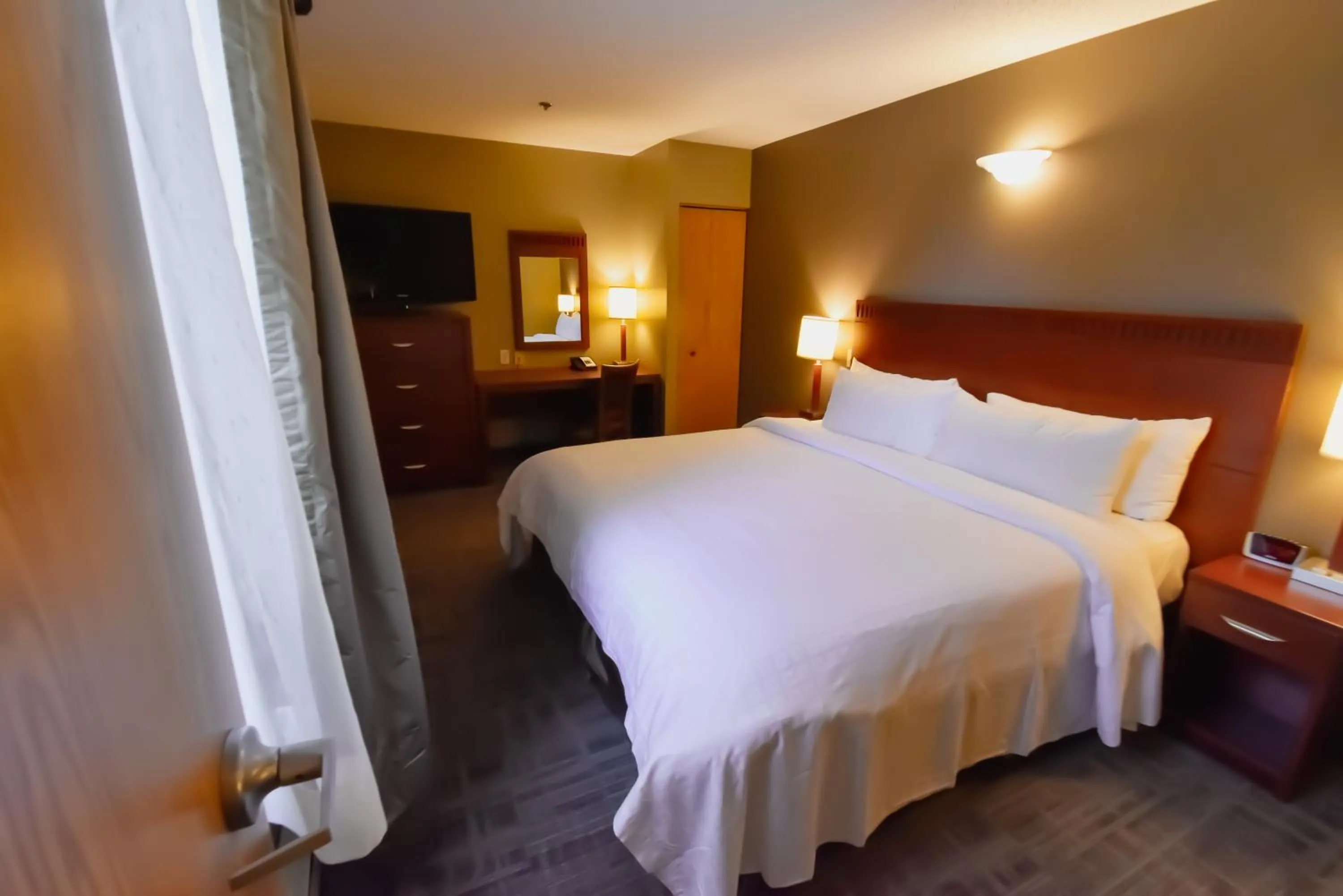 Bed in Canad Inns Destination Centre Fort Garry