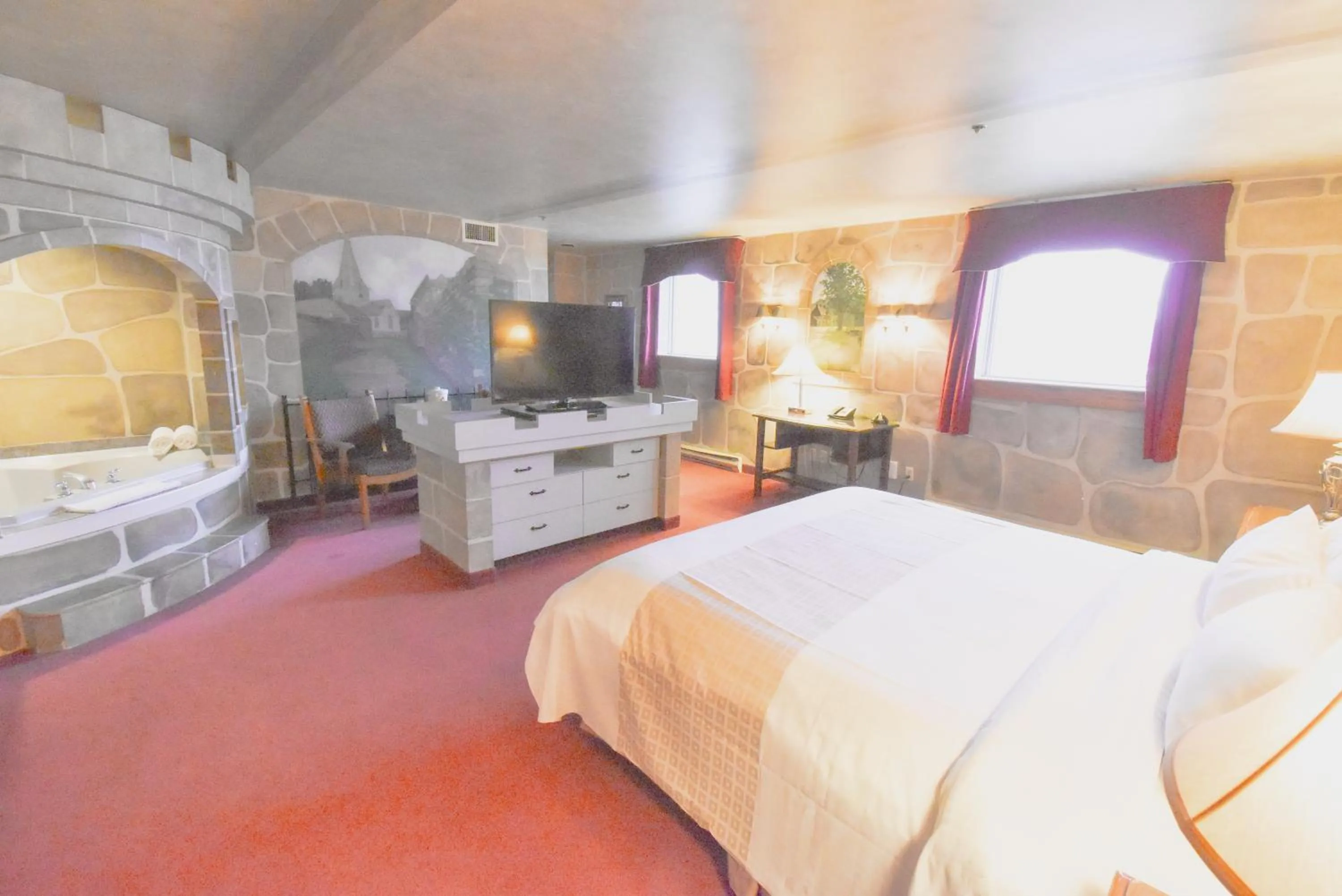 Other, Bed in Canad Inns Destination Centre Fort Garry