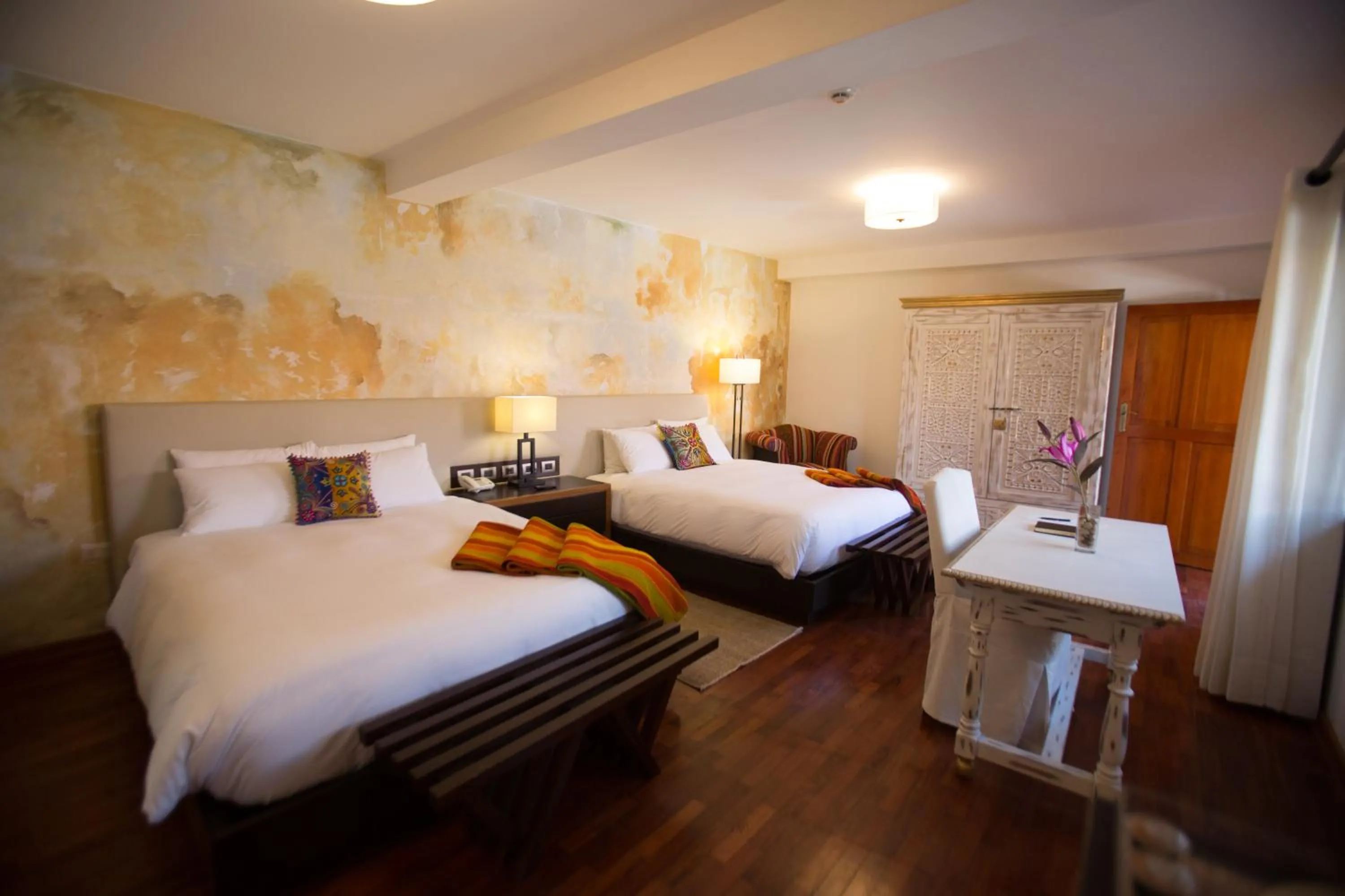 Photo of the whole room, Bed in Tocuyeros Boutique Hotel