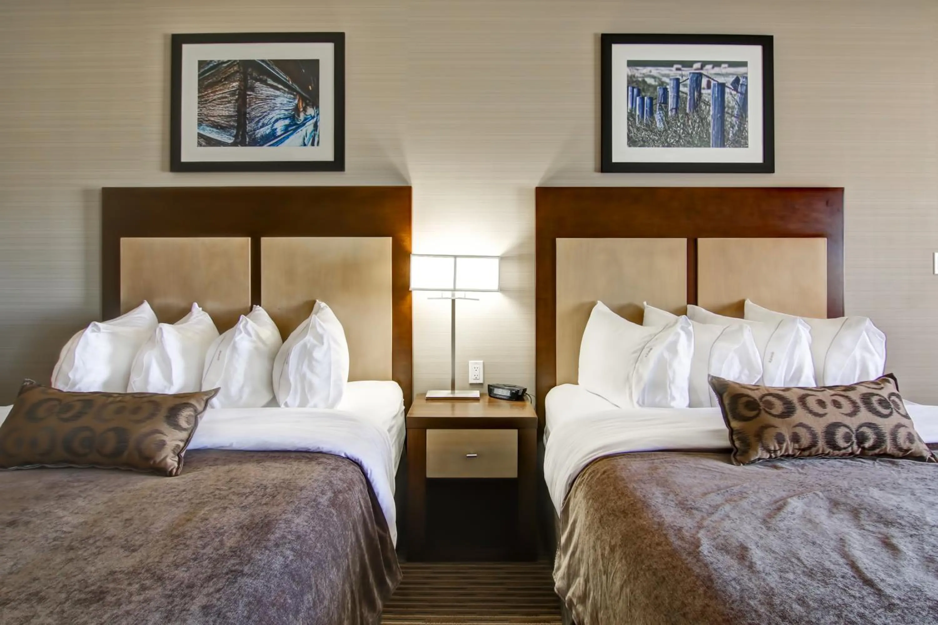 Bedroom, Bed in Canalta Hotel Shaunavon