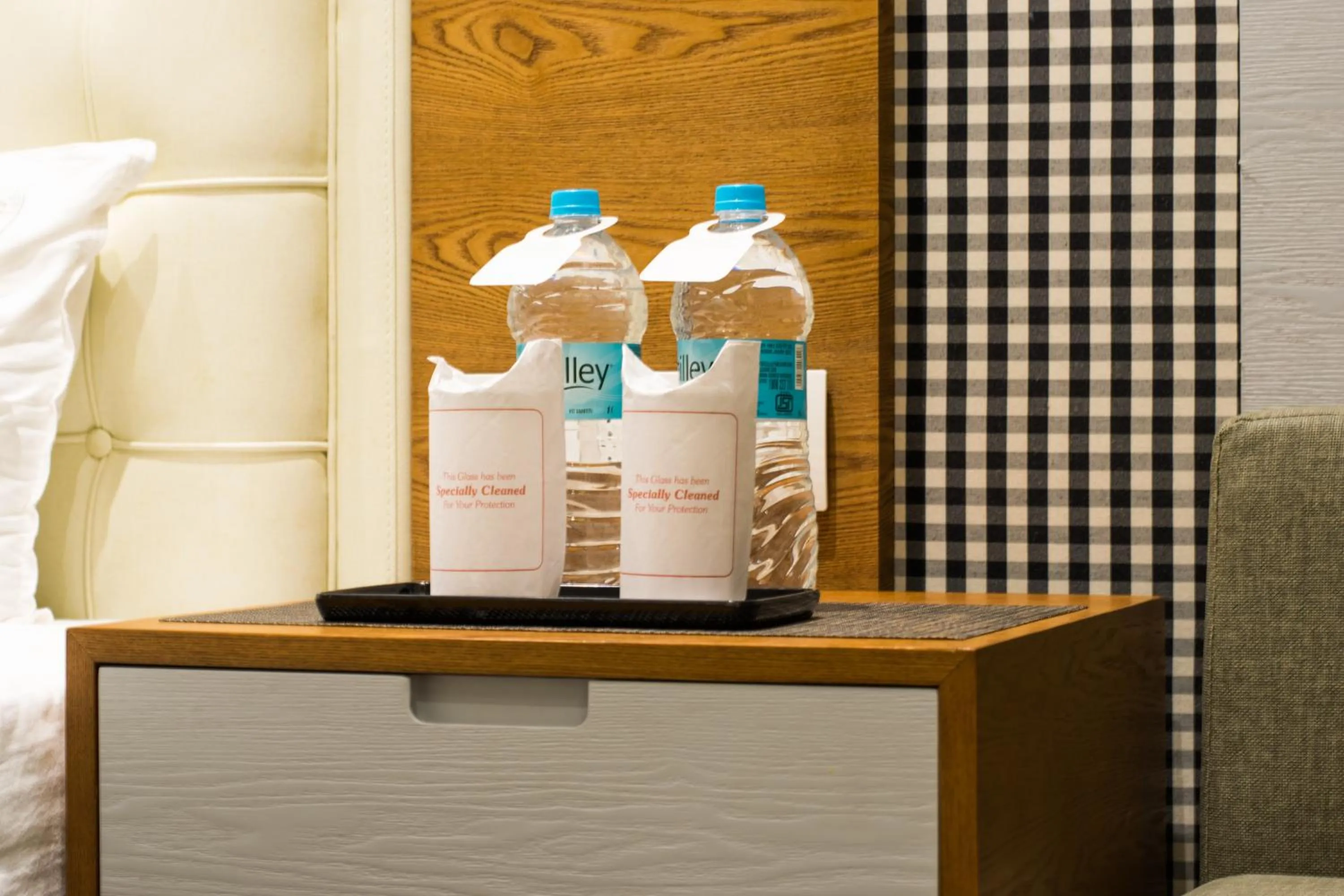 Drinks in Hotel Gems Inn