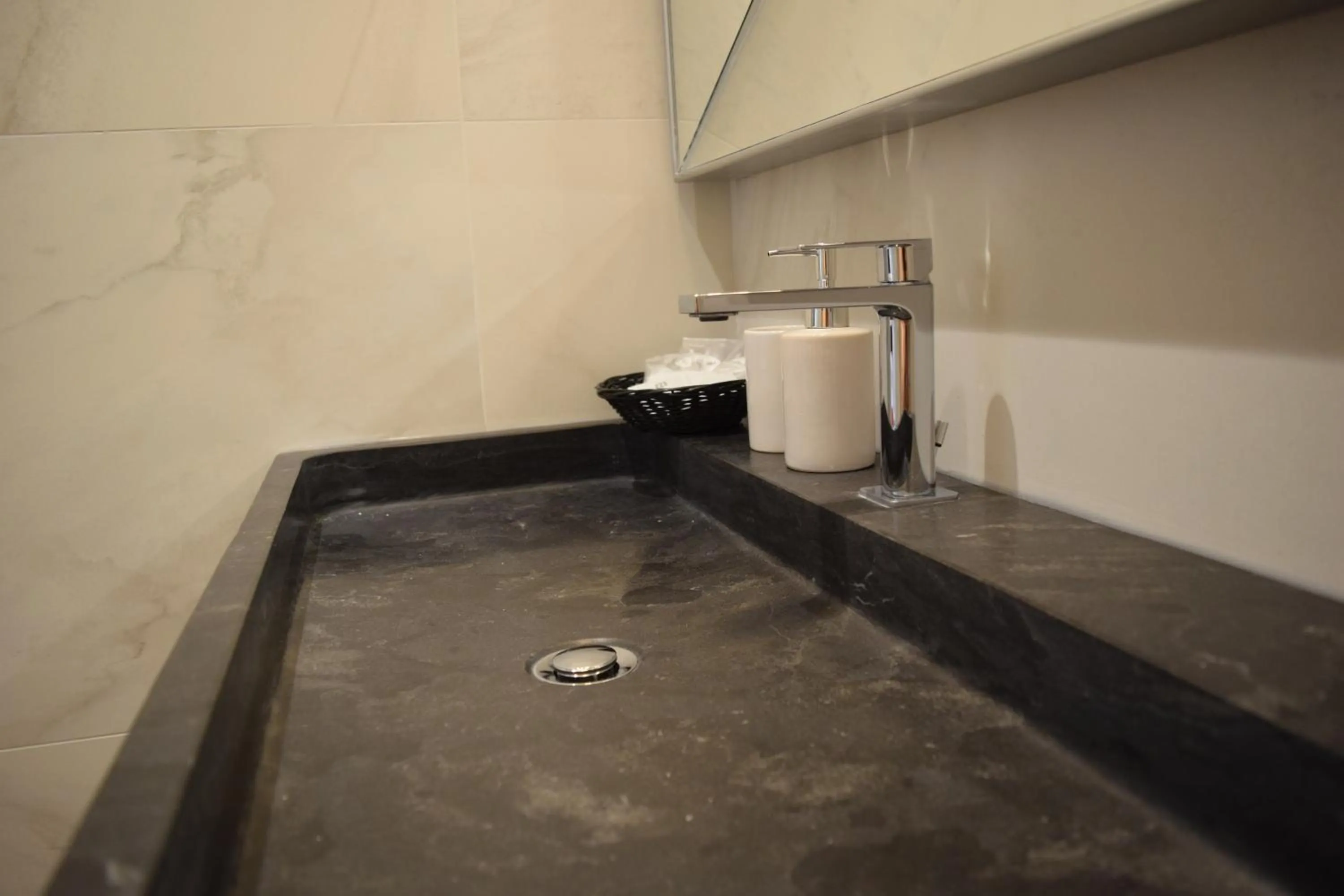 Bathroom in B&B La finestra sul canale