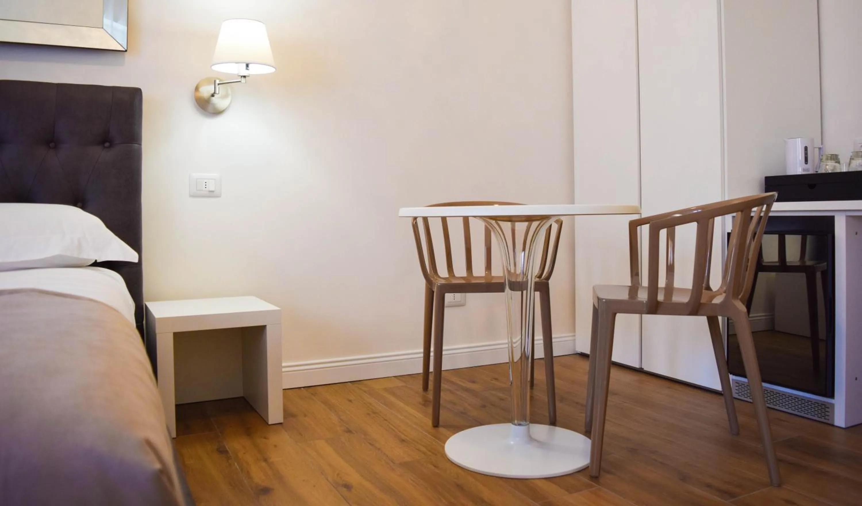 Bedroom, Bed in B&B La finestra sul canale