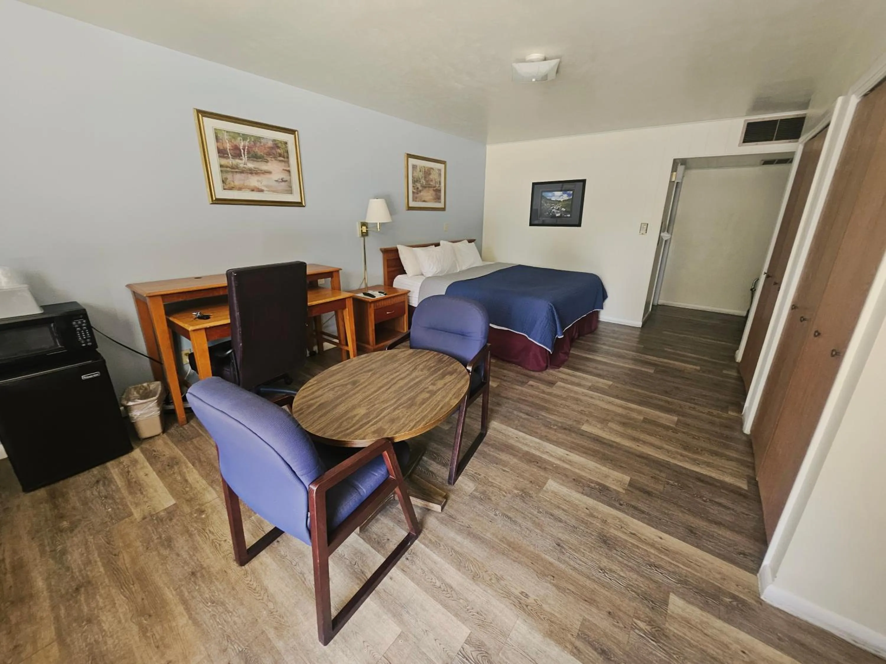 The Budget Inn Express