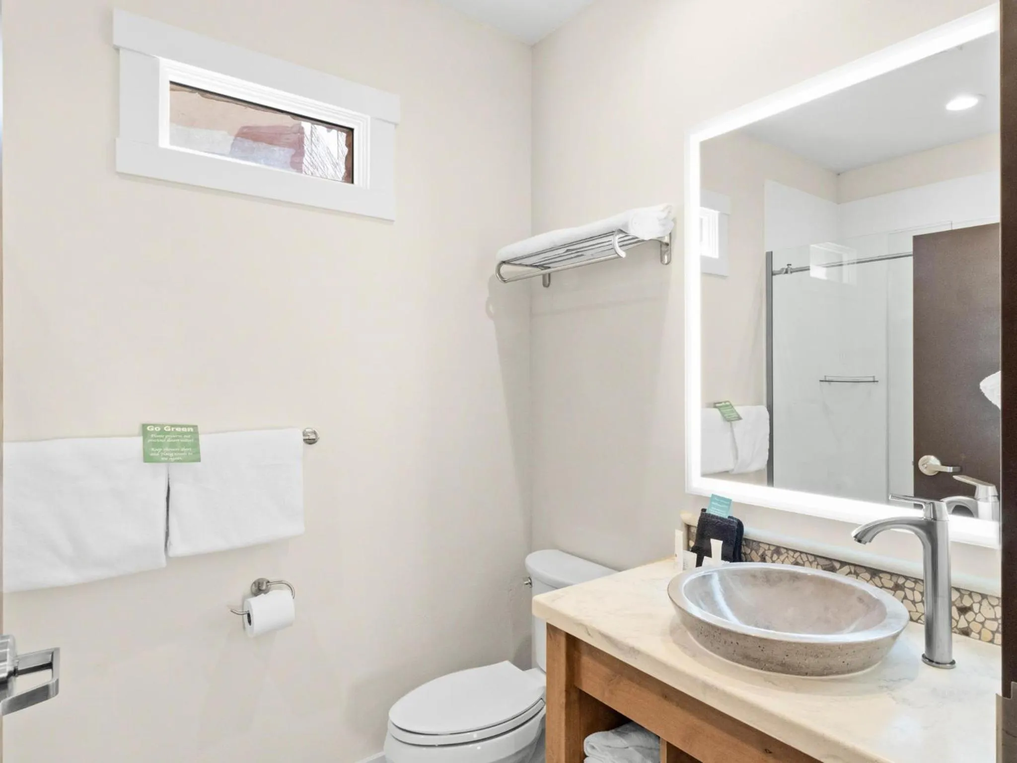 Shower in Bluff Dwellings Resort