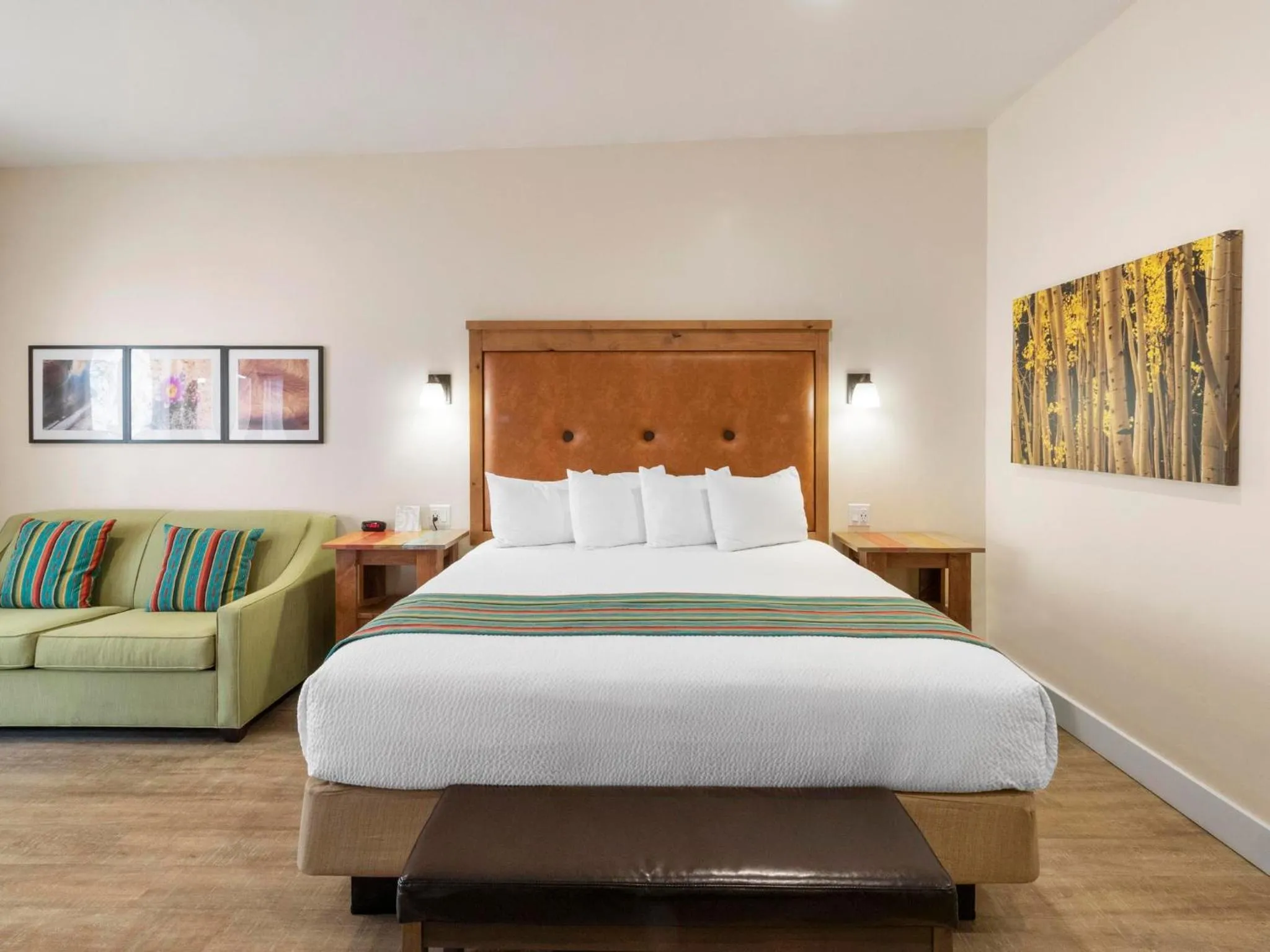 Bed in Bluff Dwellings Resort