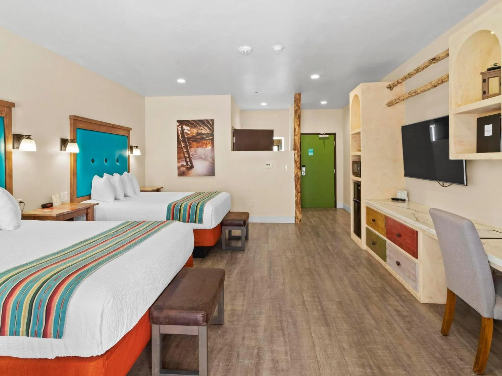 Bed in Bluff Dwellings Resort