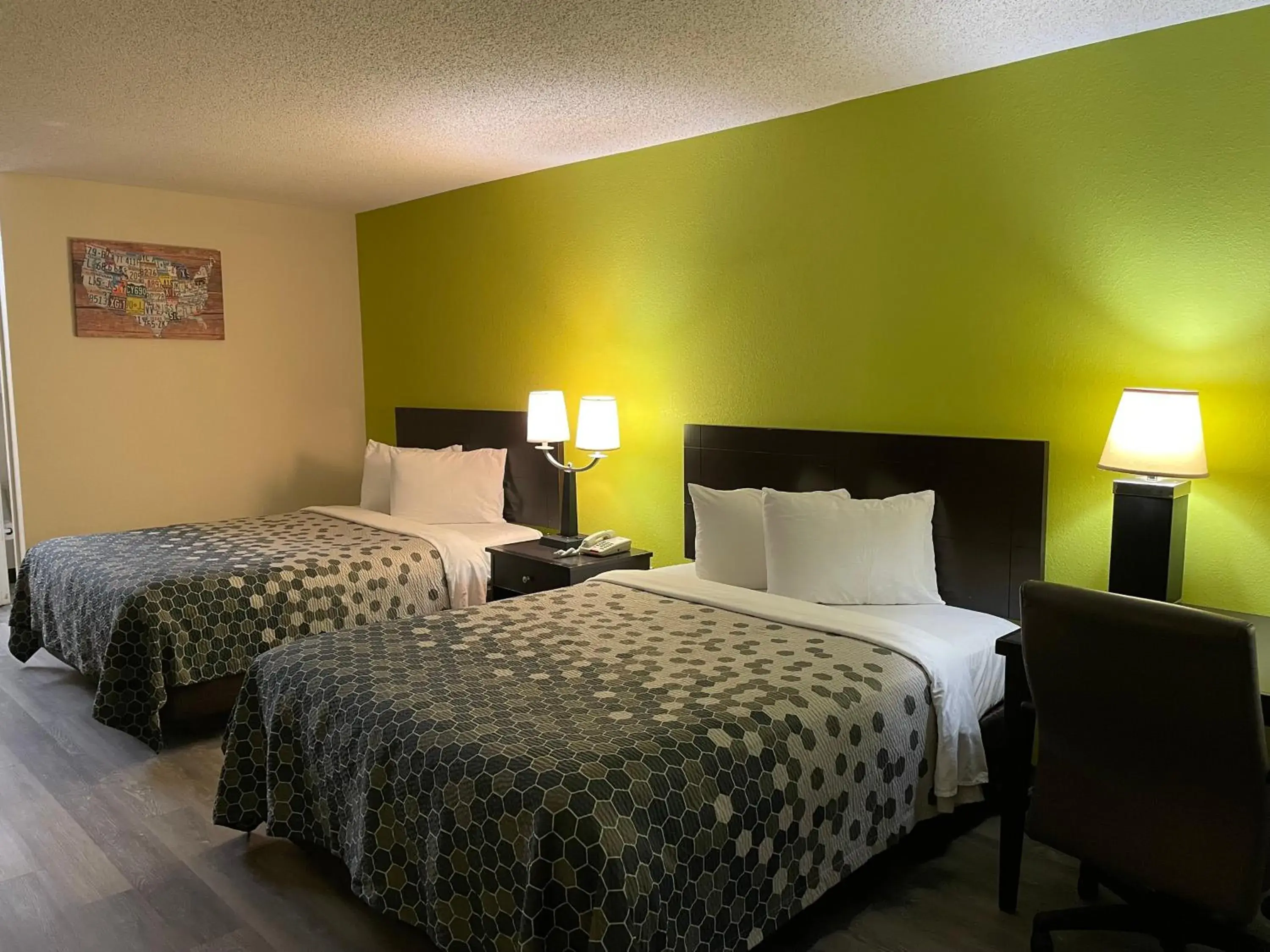 Efficiency Queen Room with Two Queen Beds - Accessible/Non-Smoking in Econo Lodge Inn & Suites Sweetwater I-20 Efficiency Queen Room with Two Queen Beds - Accessible/Non-Smoking in Econo Lodge Inn & Suites Sweetwater I-20