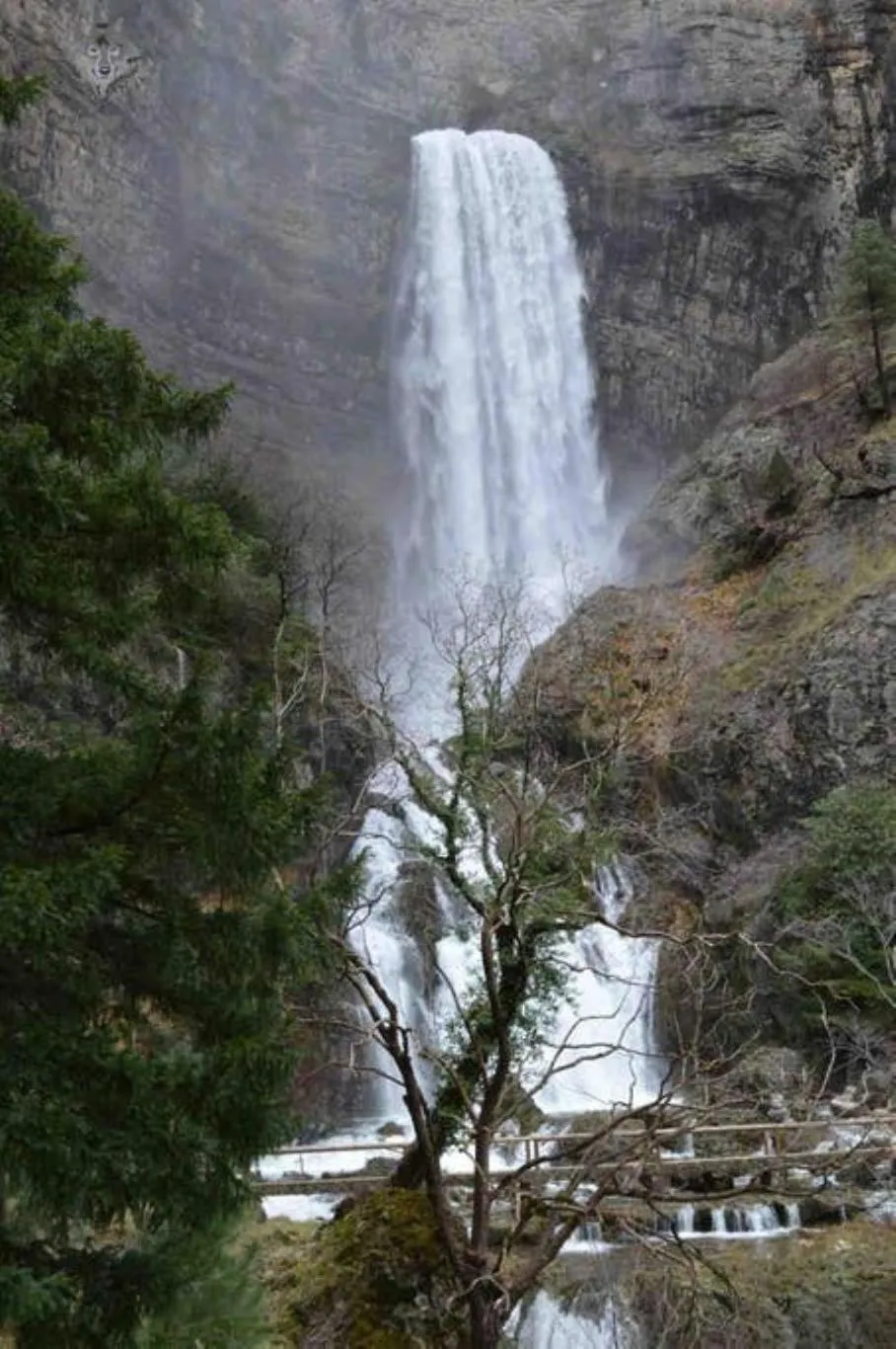Natural landscape in La cabaña del lago en ZAFIRO LAGUNAZO Parque Natural del Río Mundo