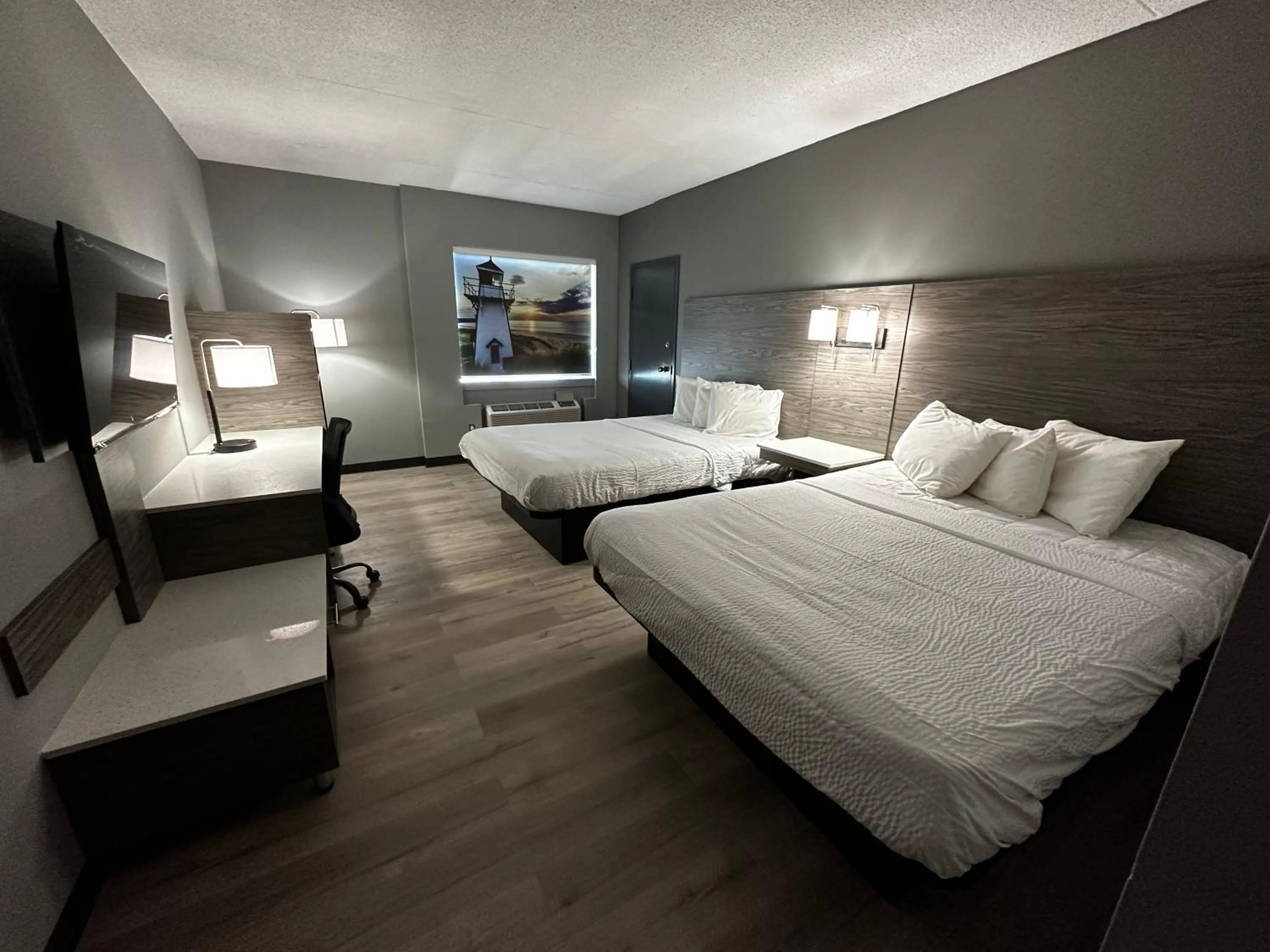 Photo of the whole room, Bed in Days Inn & Suites by Wyndham Summerside