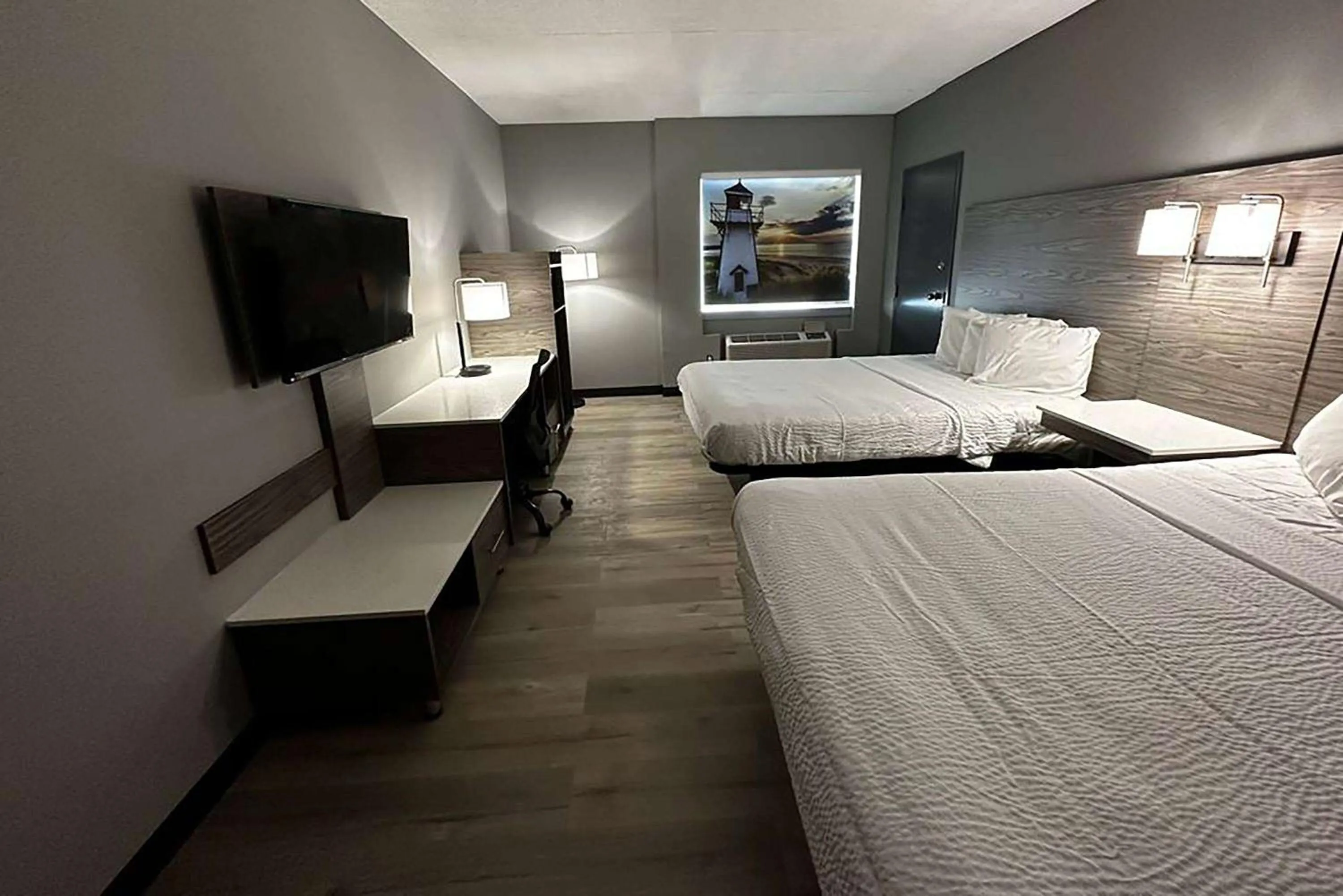 Photo of the whole room, Bed in Days Inn & Suites by Wyndham Summerside