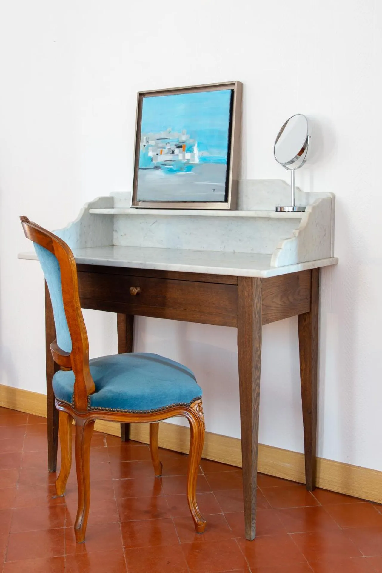 Photo of the whole room in Entre Midi - Maison d'Hôtes - B&B