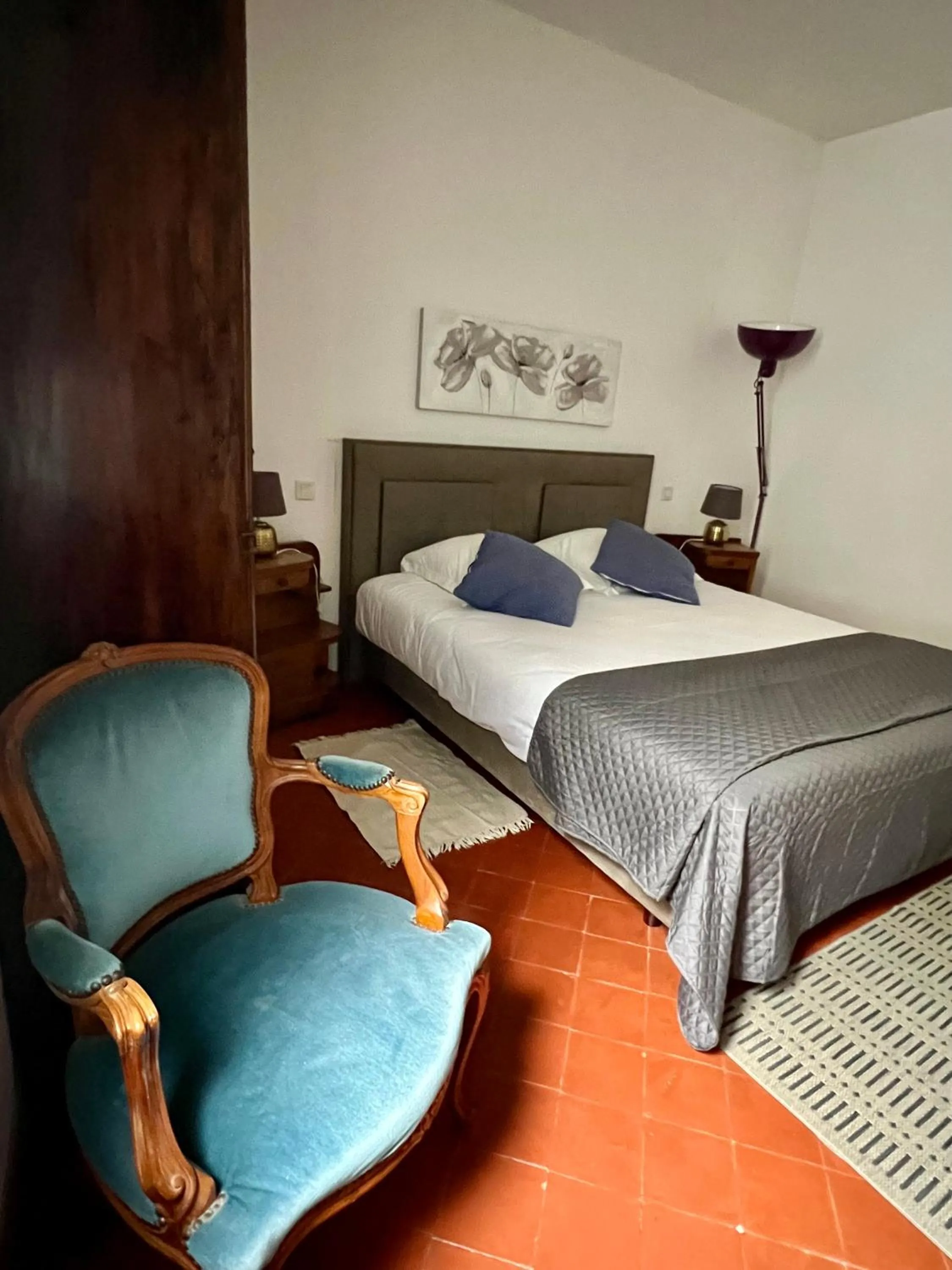 Bed in Entre Midi - Maison d'Hôtes - B&B