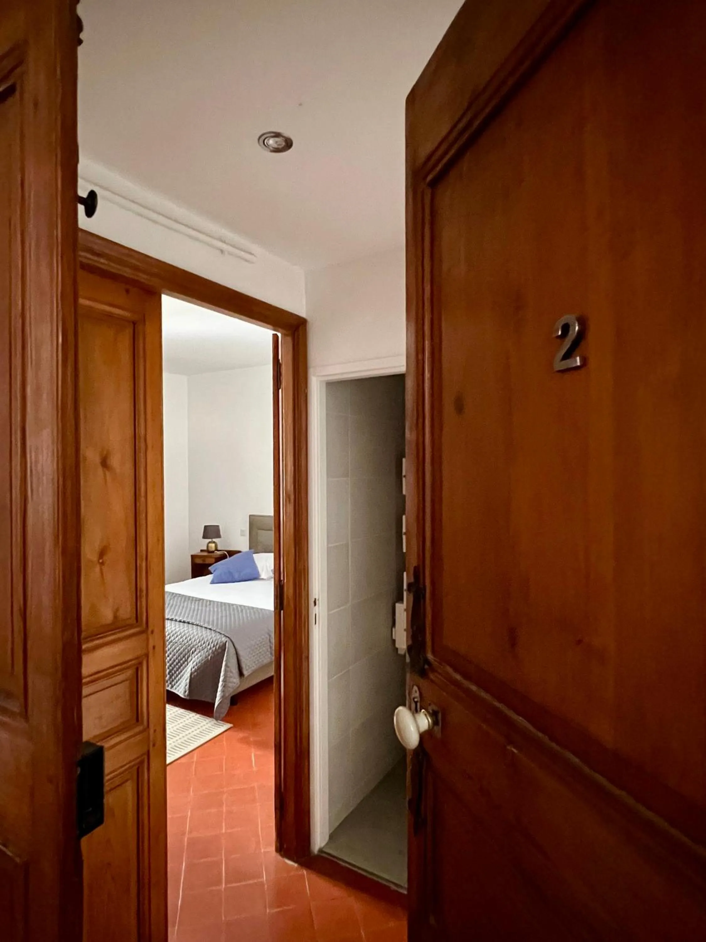 Bed in Entre Midi - Maison d'Hôtes - B&B