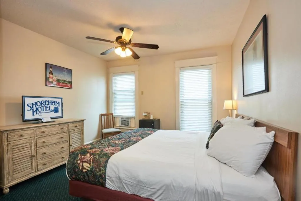 Shoreham Oceanfront Hotel