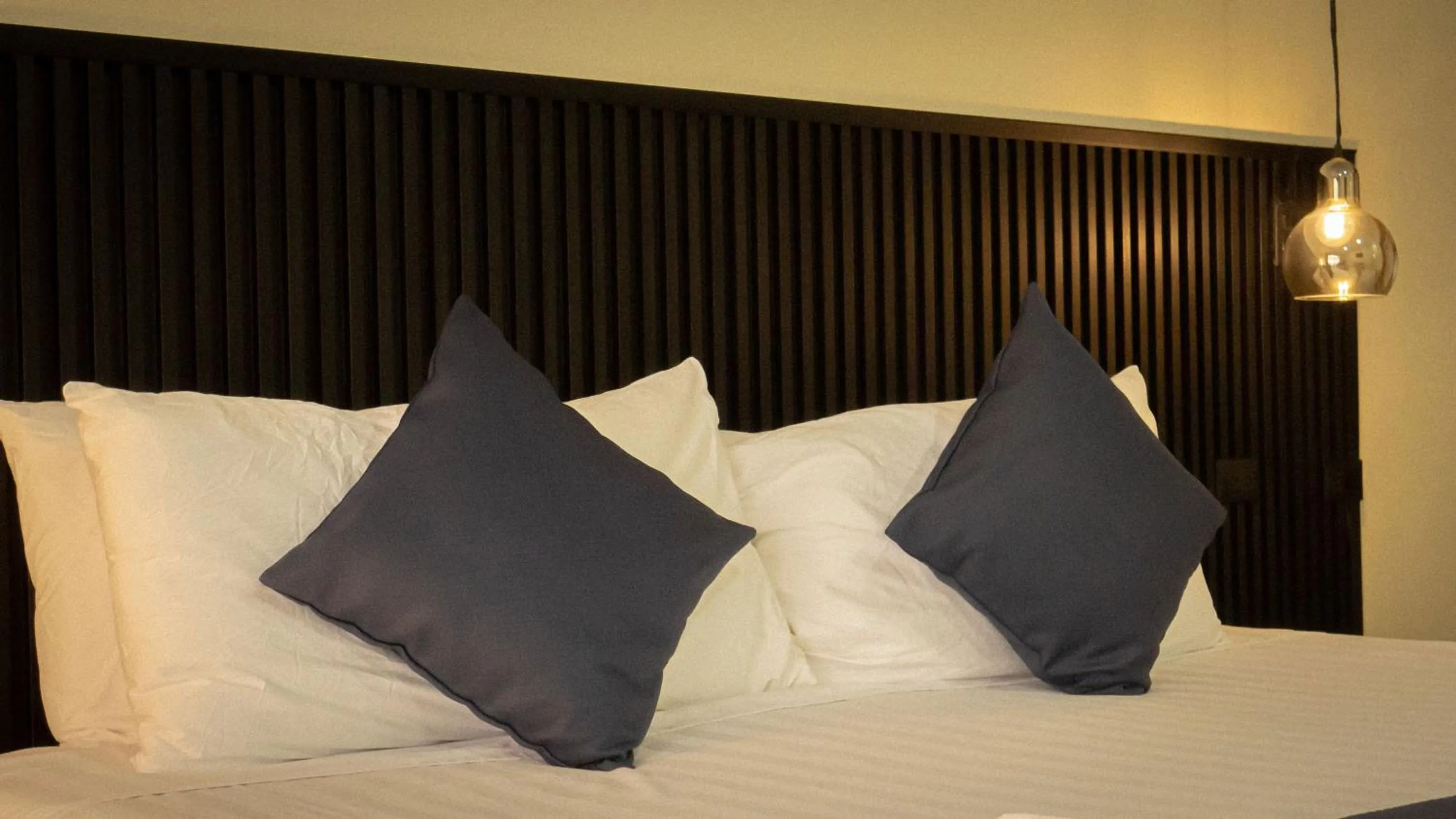 Bed in Calathea Hotel Monteverde