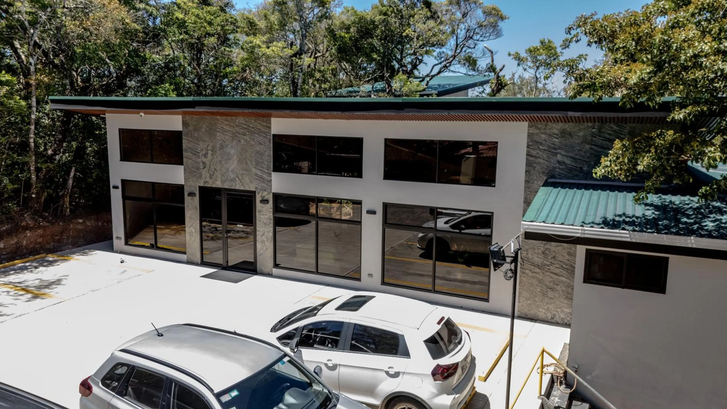 Property building in Calathea Hotel Monteverde