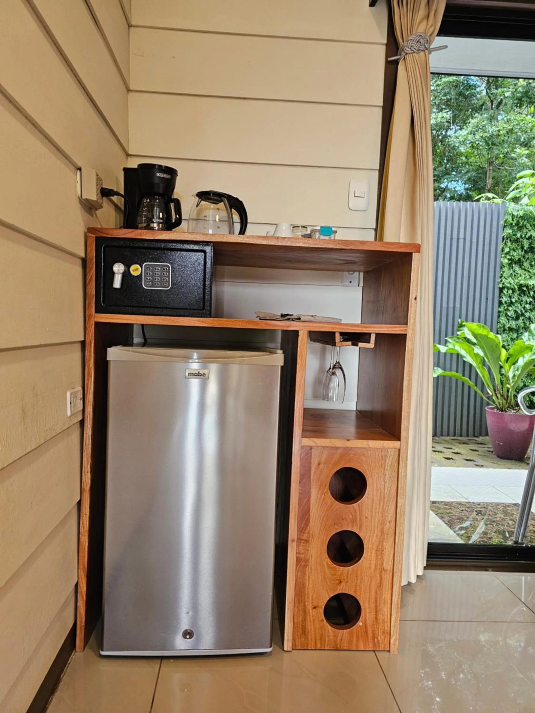 Coffee/tea facilities in Calathea Hotel Monteverde