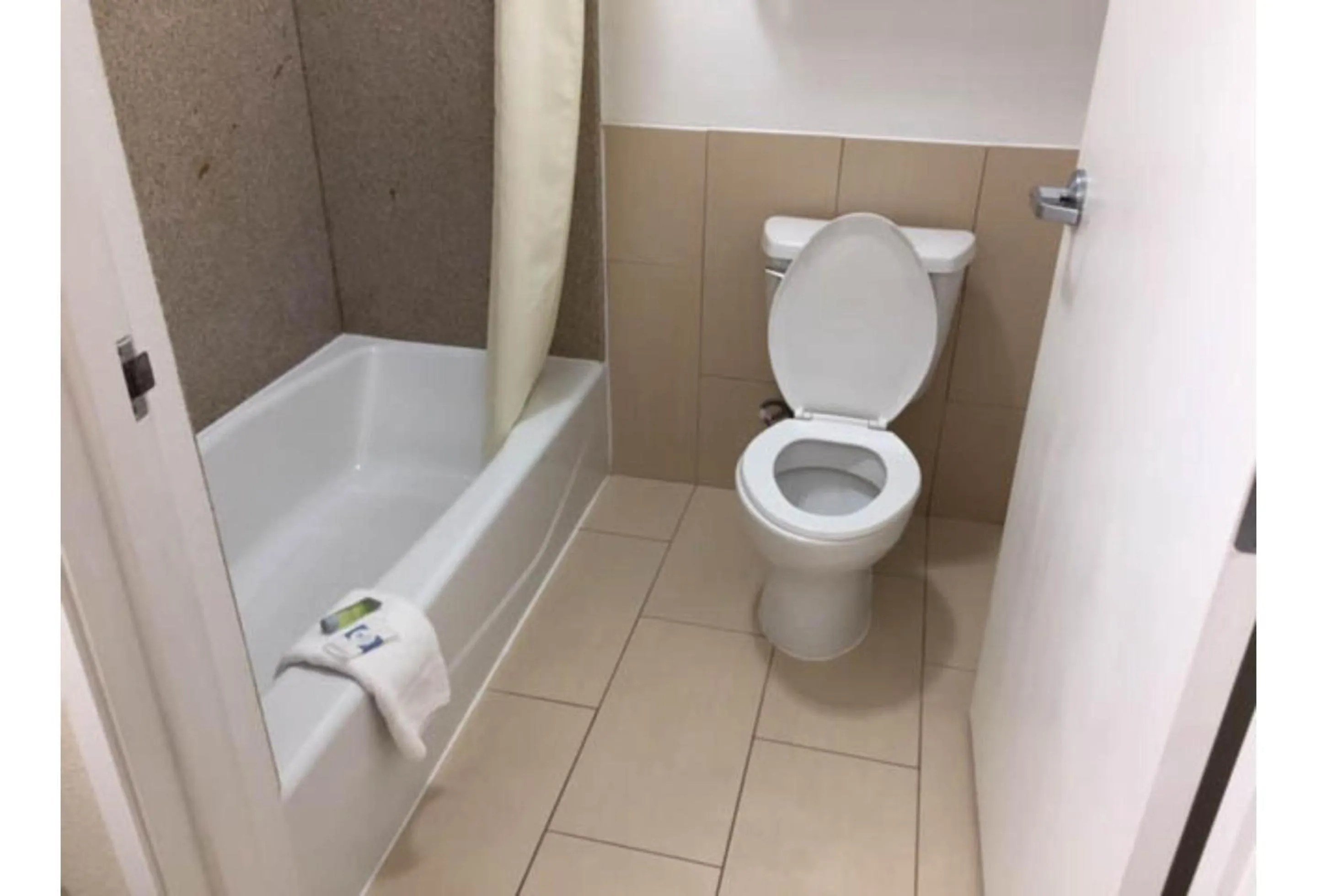 Bathroom in Motel 6-Tyler, TX