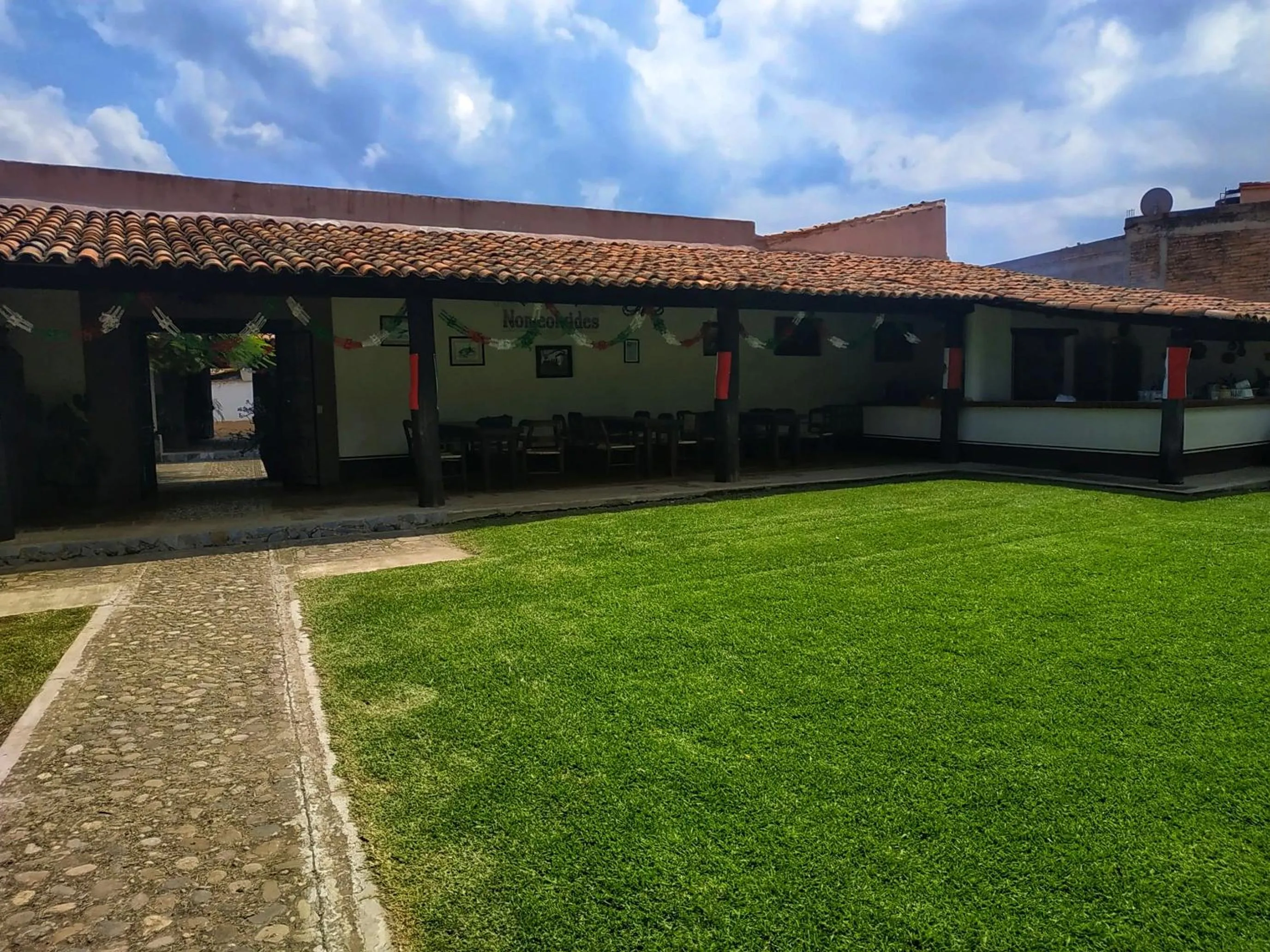 La Casona De La Esmeralda
