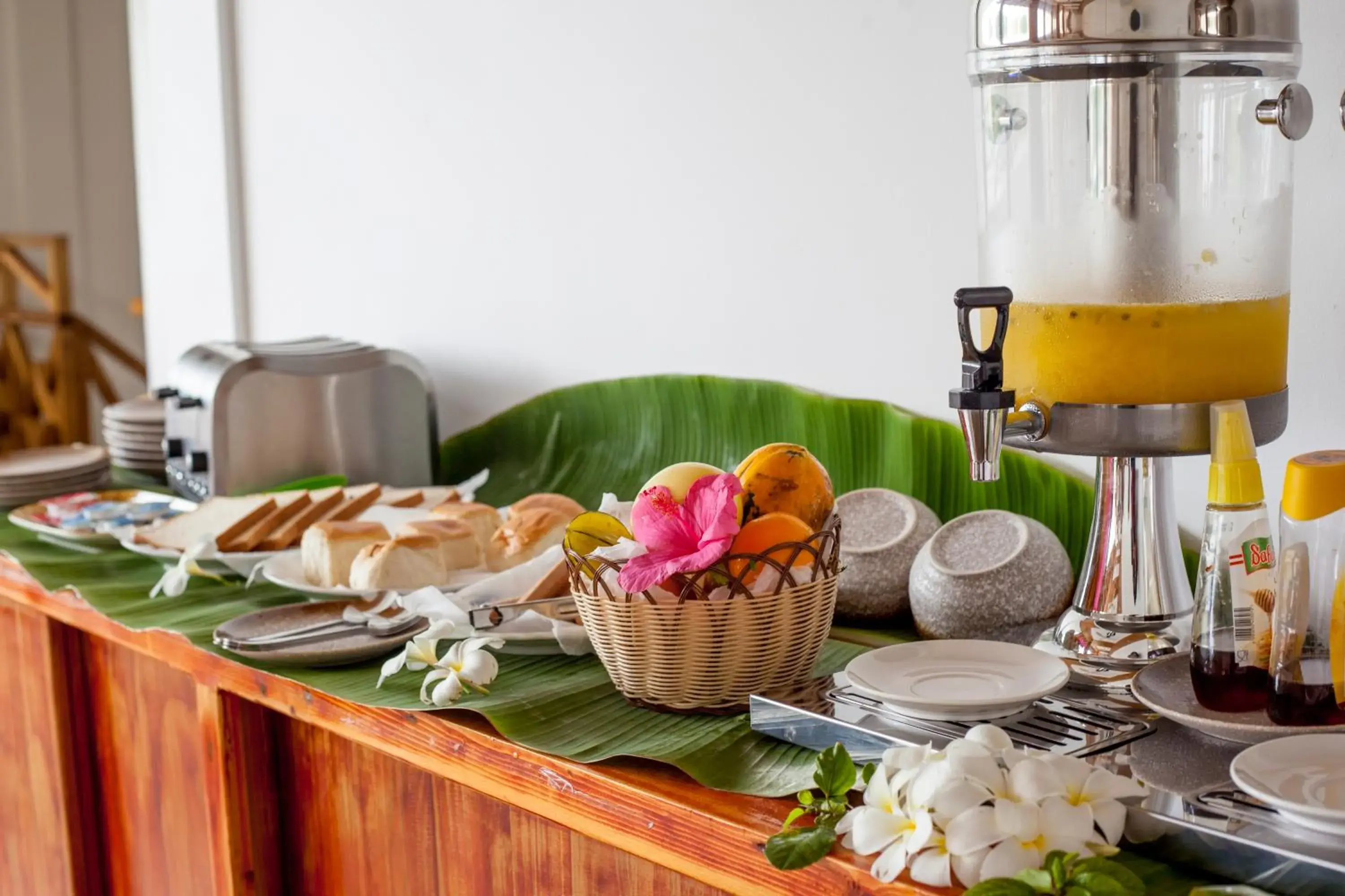 Restaurant/places to eat in PERLA Dhangethi Restaurant/places to eat in PERLA Dhangethi