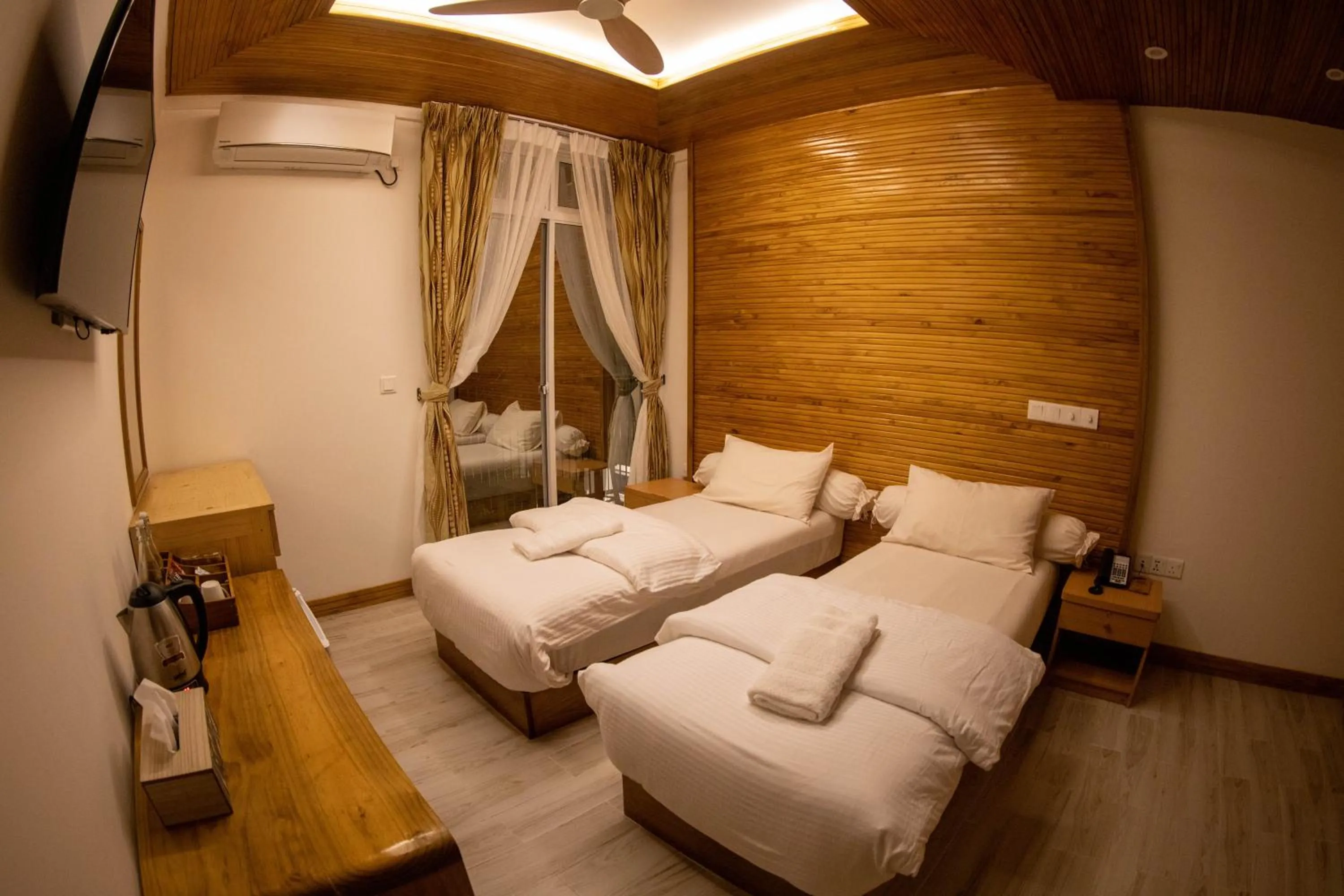 Bedroom, Bed in PERLA Dhangethi