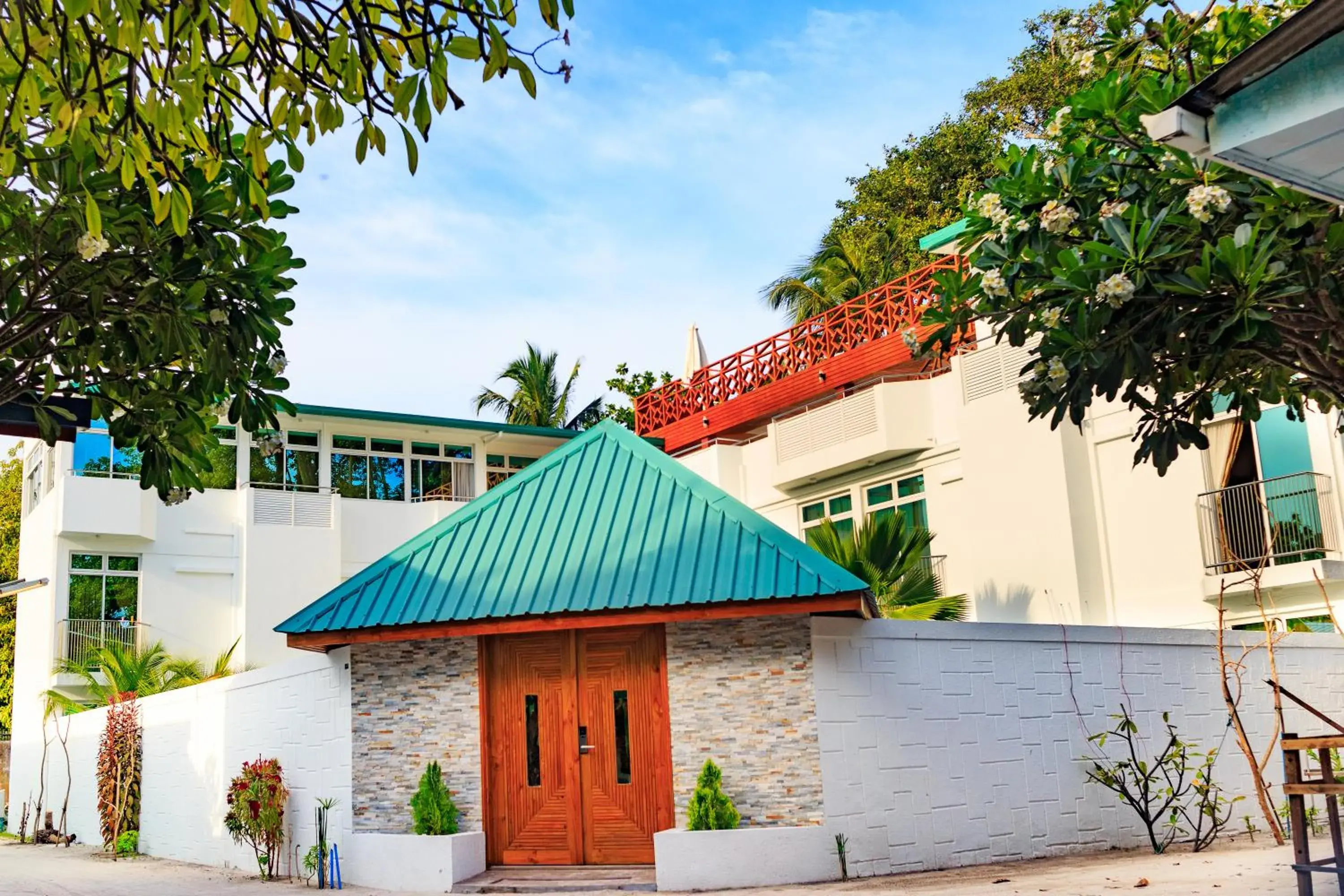 Property building in PERLA Dhangethi Property building in PERLA Dhangethi