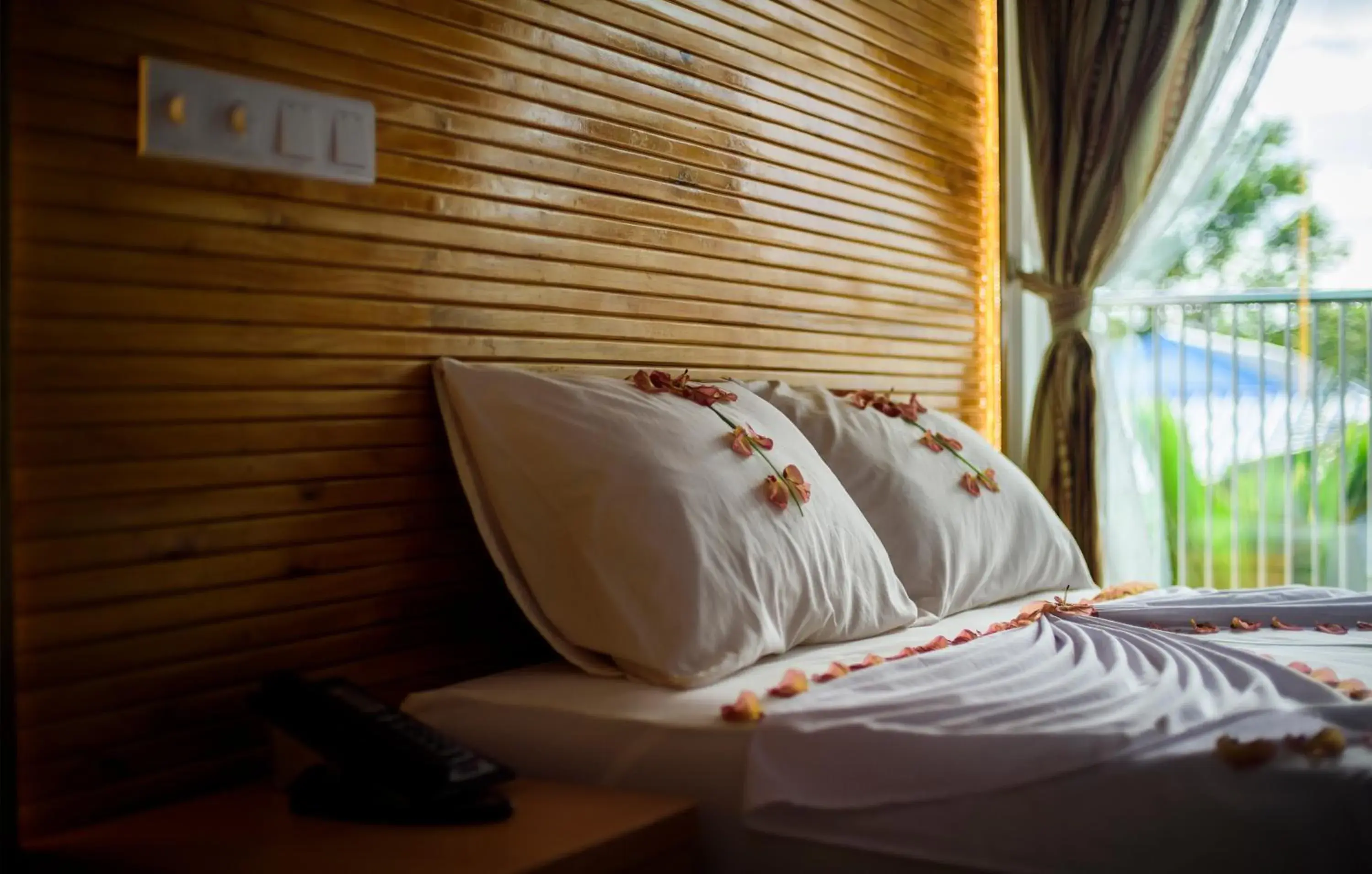 Deluxe Double or Twin Room in PERLA Dhangethi Deluxe Double or Twin Room in PERLA Dhangethi