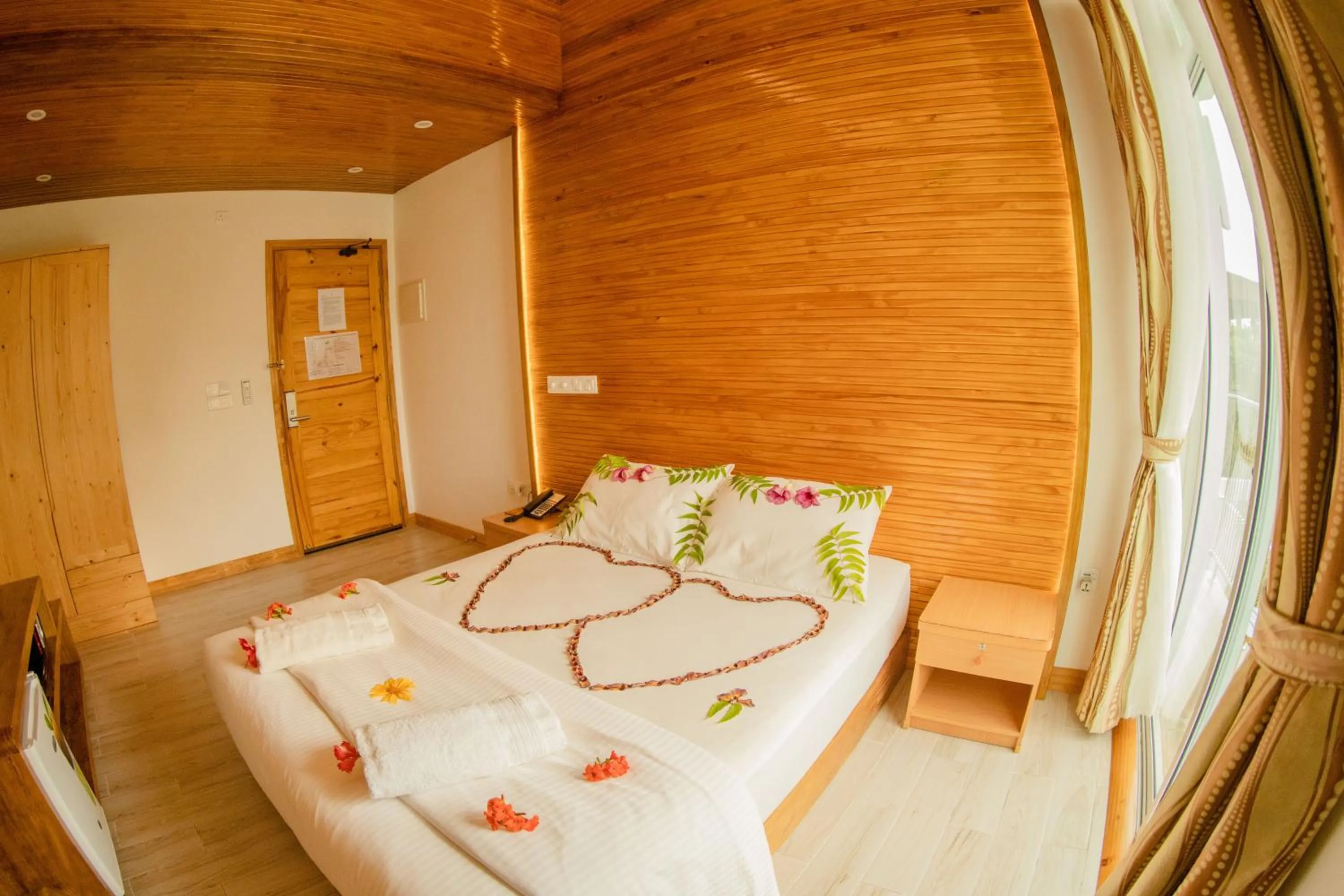 Bedroom, Bed in PERLA Dhangethi