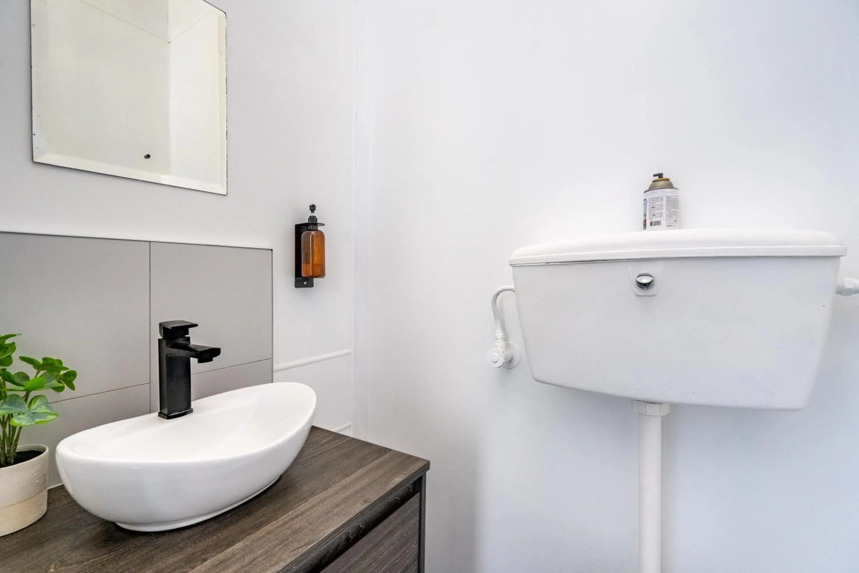 Bathroom in Railway Hotel