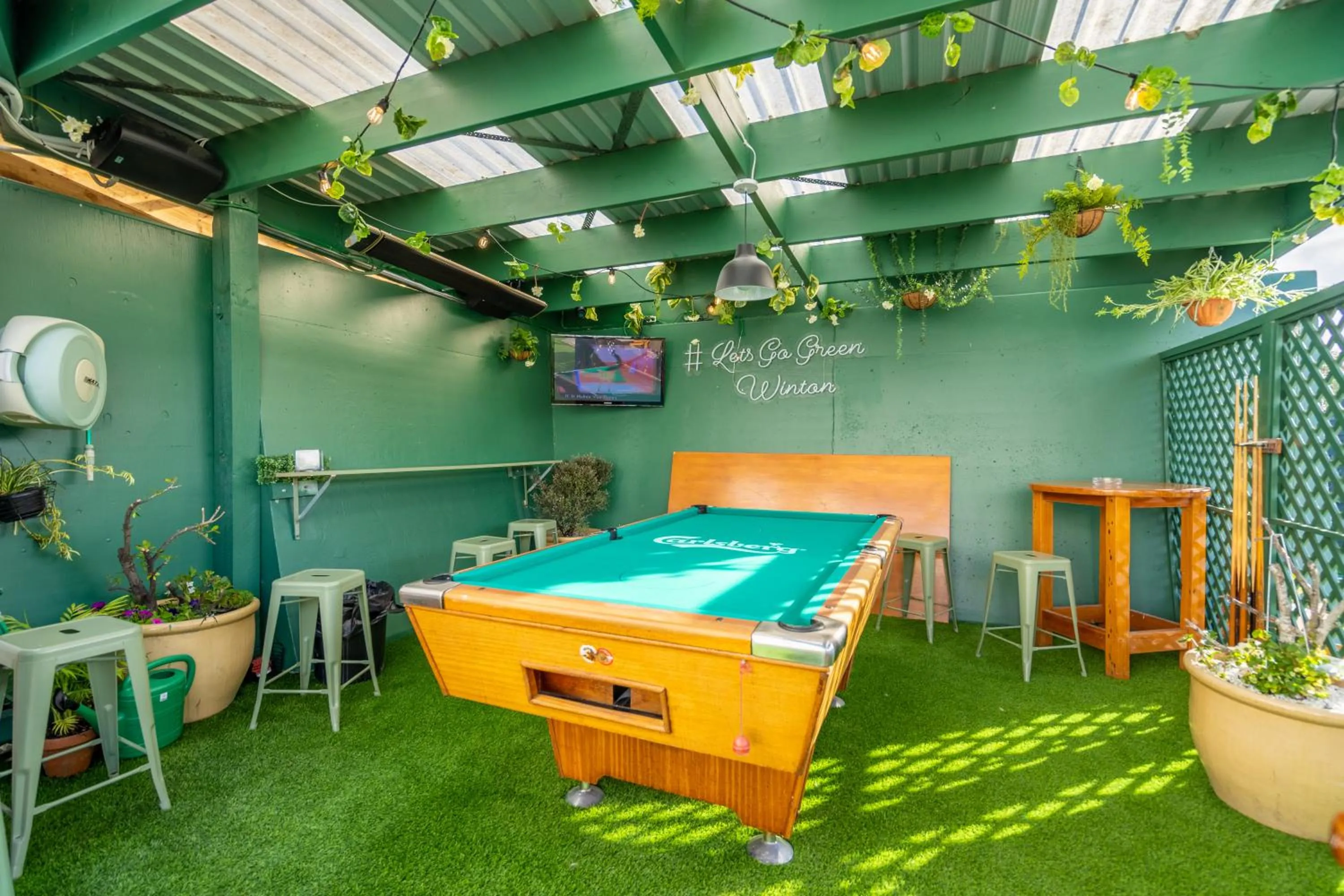 Billiard in Railway Hotel