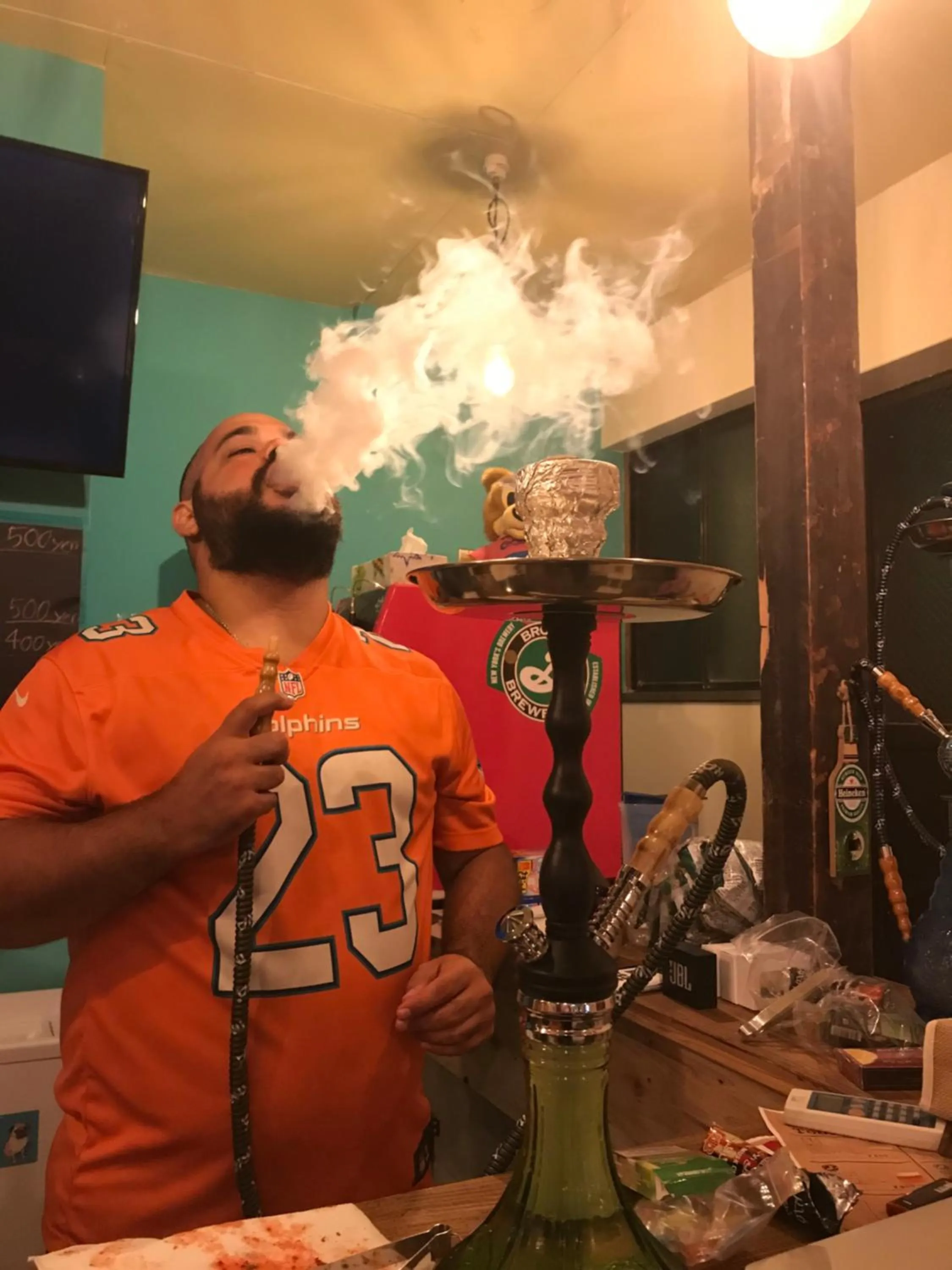 Mad Cat Hostel Osaka & Bar