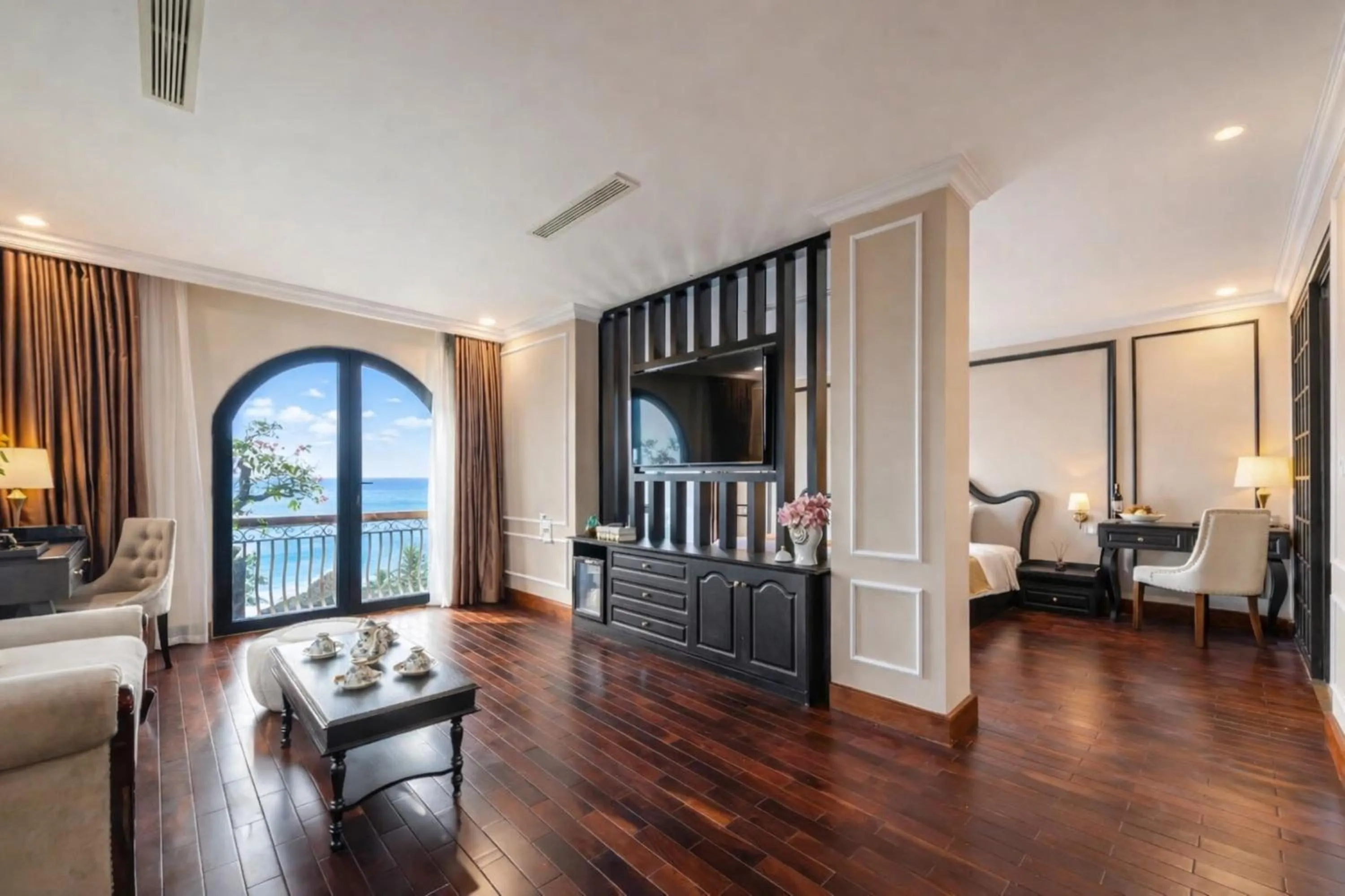 Bed in Mira Boutique Hotel Quy Nhon